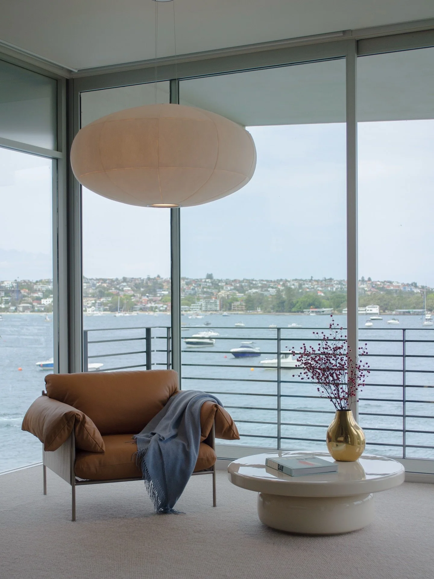 BEFORE AND AFTER - Don’t underestimate the power of Interior Design, especially when the architecture and the environment has the potential to wow even the most experienced eyes.
An atomic transformation in Point Piper NSW, for these well known