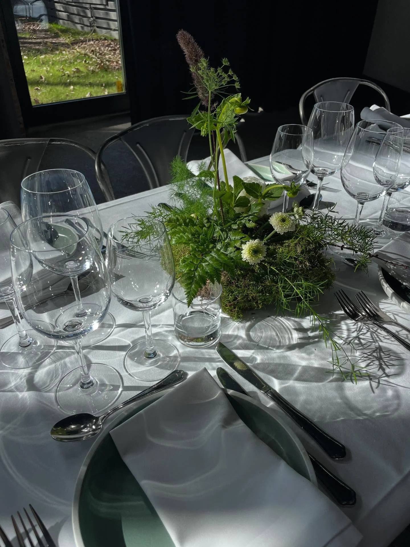 Smukke sensommerblomster p&aring; @theplantcph 🤍🌾 

#pift #pifteventbureau #detekstrapift #eventstyling #blomster #blomsterdekorationer #vielskerblomster