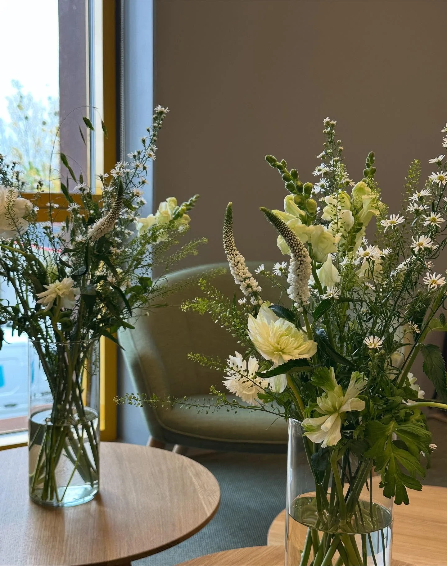 Et look-back p&aring; vores sidste blomsterdekorationer🌾 

Selvom vi oftest huskes p&aring; vores unikke ballondekorationer, er vi s&aring; meget mere end det! Vi elsker at arbejde i alle hj&oslash;rne af den kreative verden og med alle slags materi