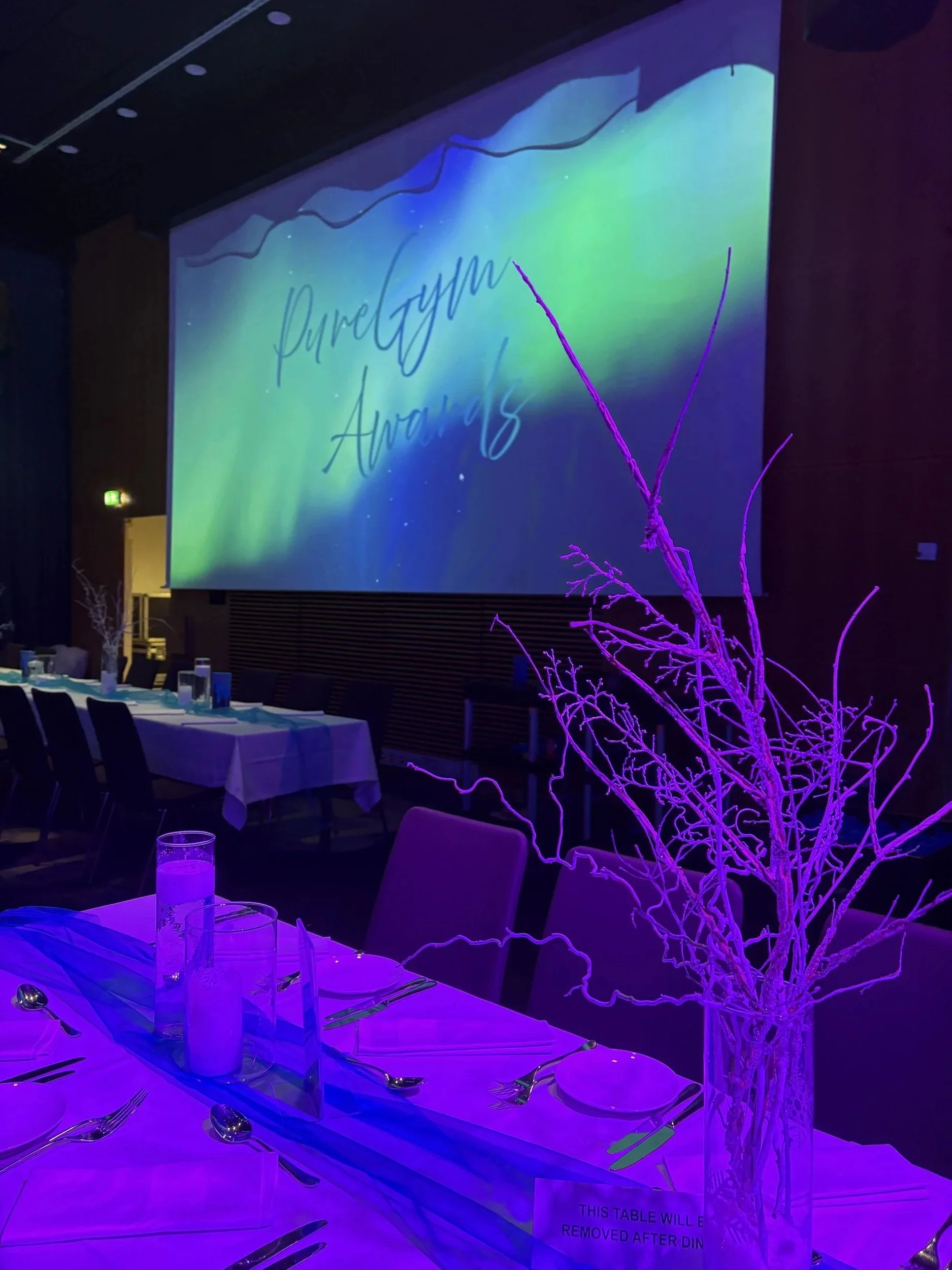 pift-eventdesign-pure-gym-julefest.jpg