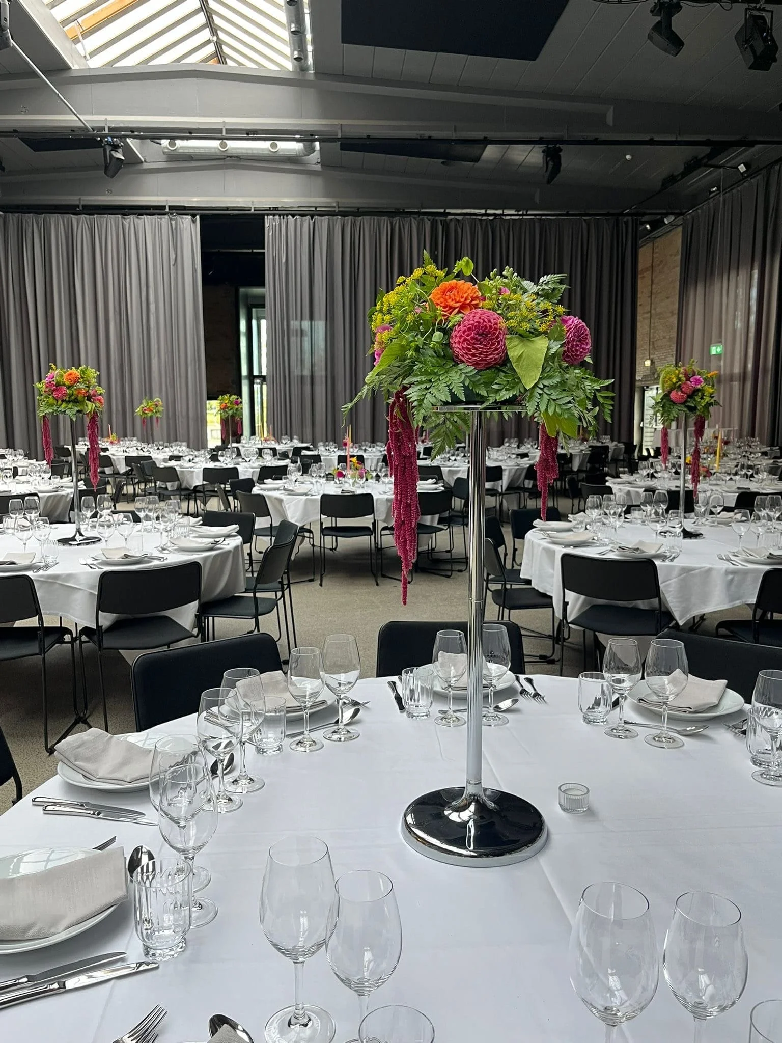 Pift-eventbureau-Blomster-dekorationer.jpg