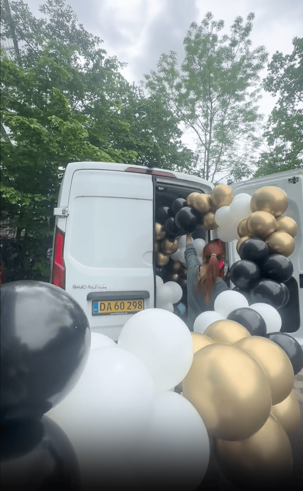 Pift-eventbureau-ballondekoration-konfirmation.png