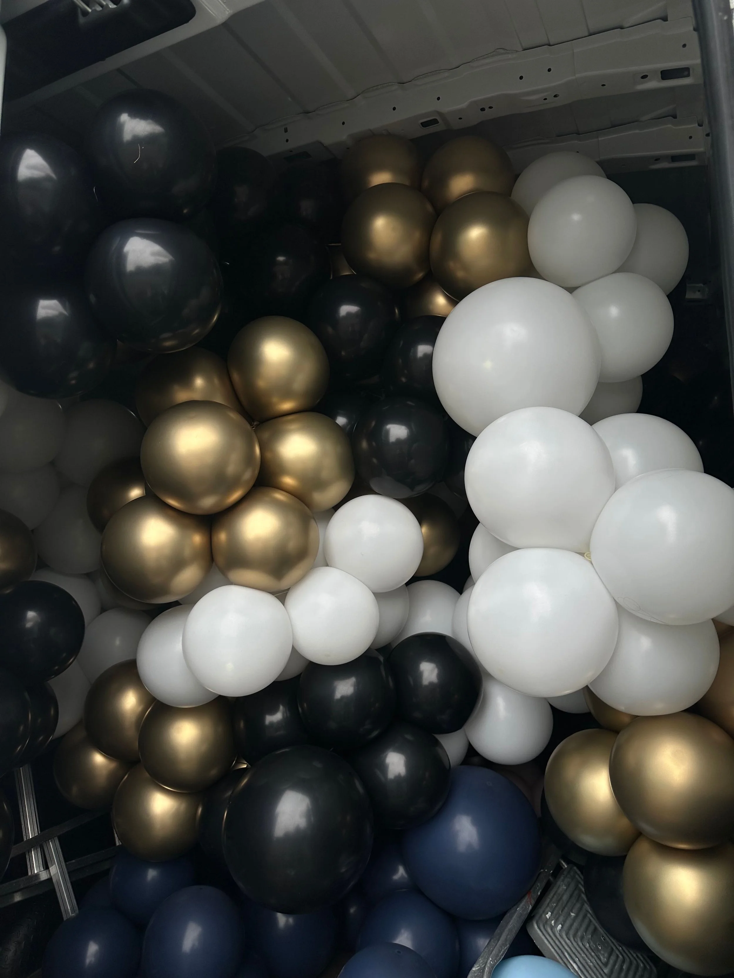 Pift-eventbureau-ballondekoration-konfirmation.jpg