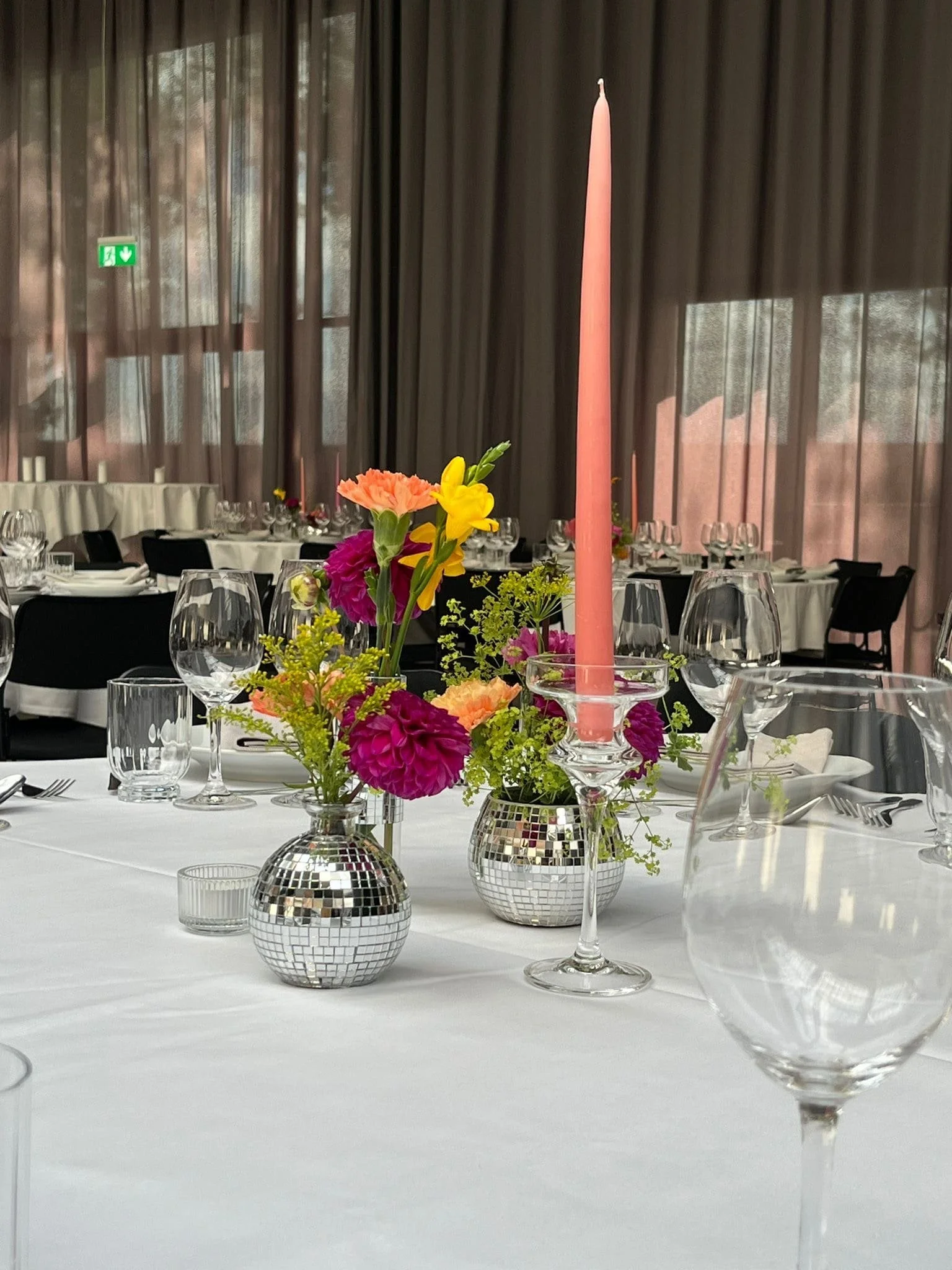 Pift-eventbureau-Blomster-dekorationer.jpg