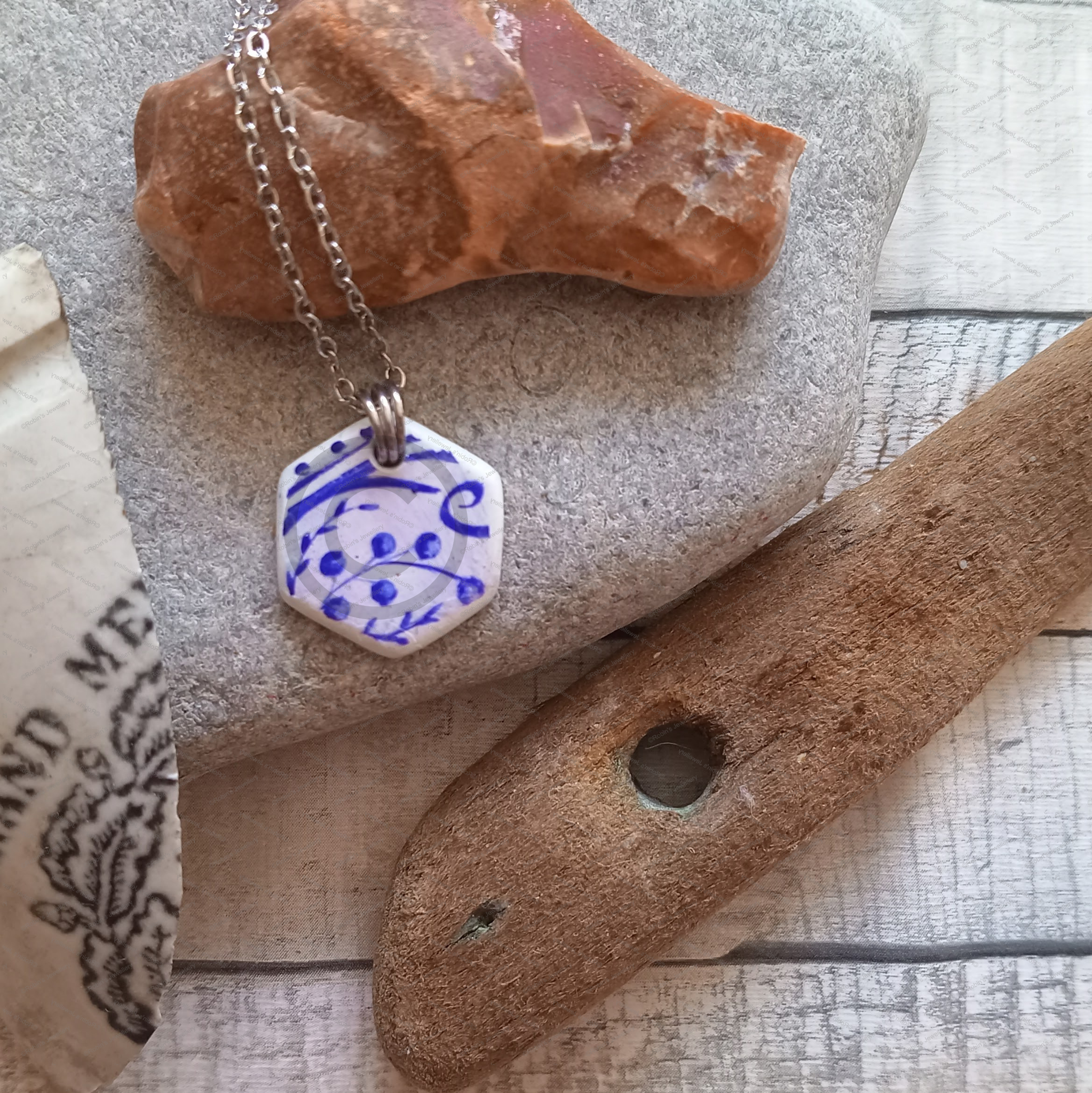 Found Pottery No14 ©.png