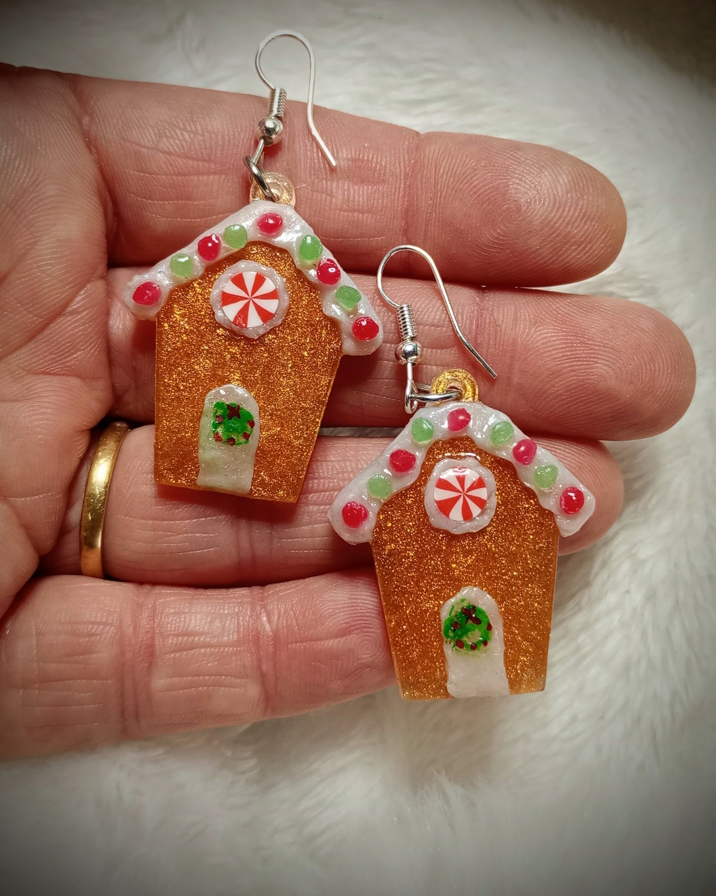 Fun Gingerbread House Earrings Pendant Necklace Brooch with white icing red hearts jelly sweets handmade Size