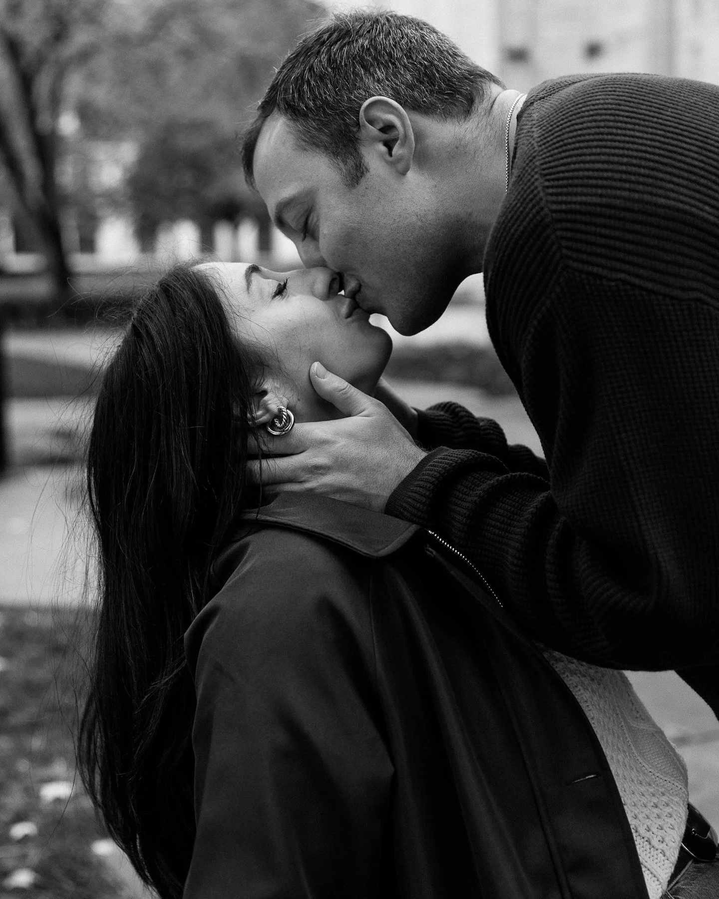 Rainy fall days make the sweetest photos&hellip; especially when it&rsquo;s my sister getting ready to be a bride🤍