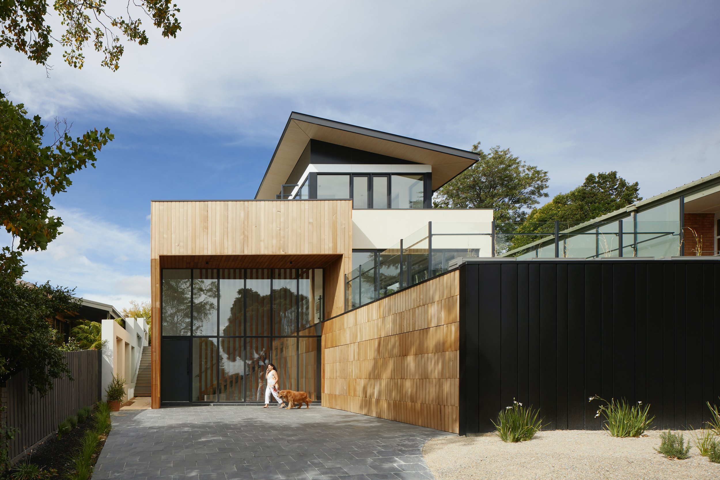 r-architecture-wJAOeXvxudM-unsplash.jpg