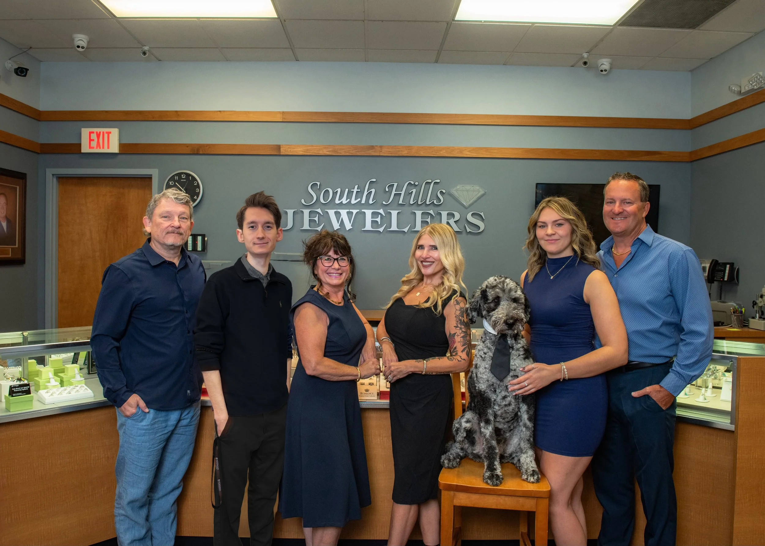 Why Pittsburgh Couples Choose Local Jewelers | South Hills Jewelers