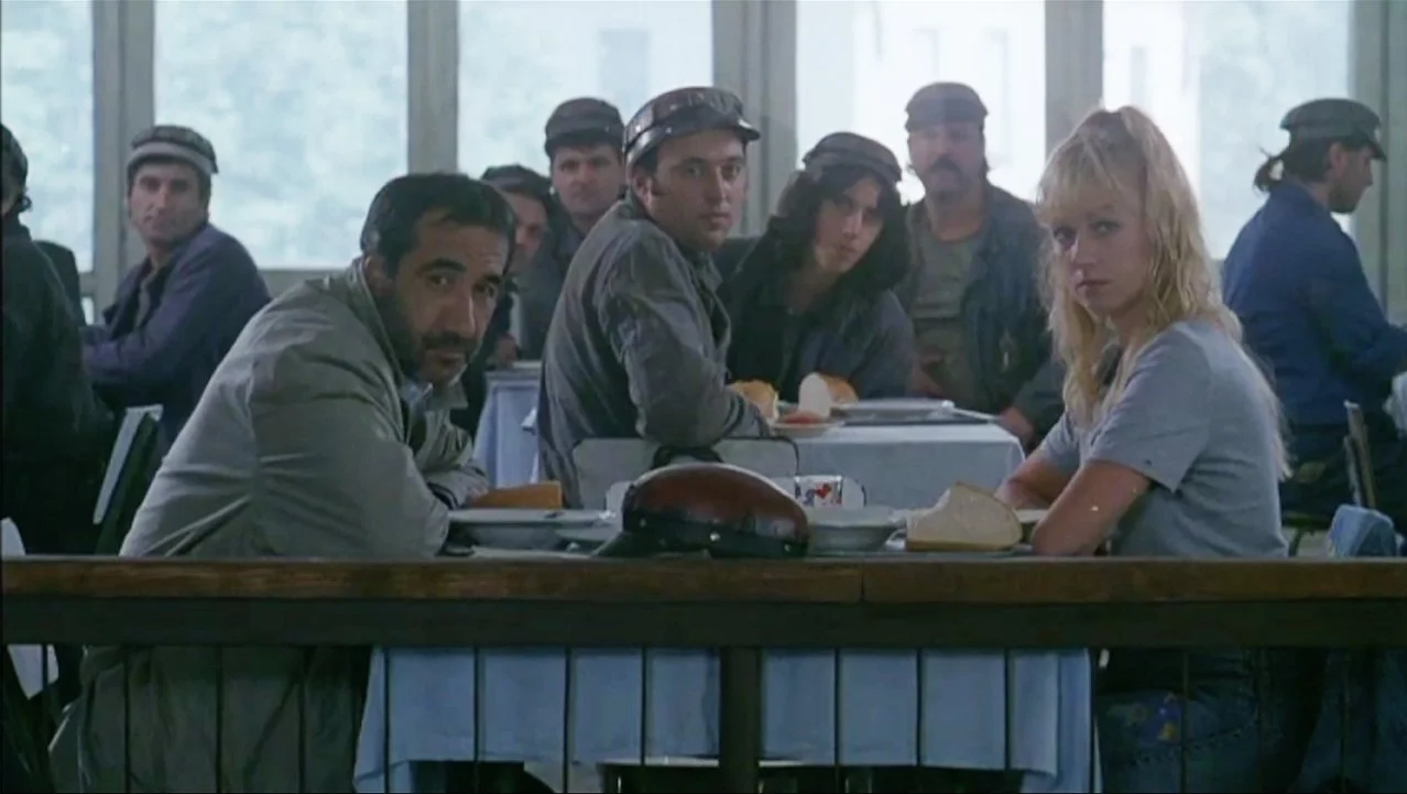 The Difficulty of Dying in the film ‘Too Late’ or the paradox of the fixed paradise