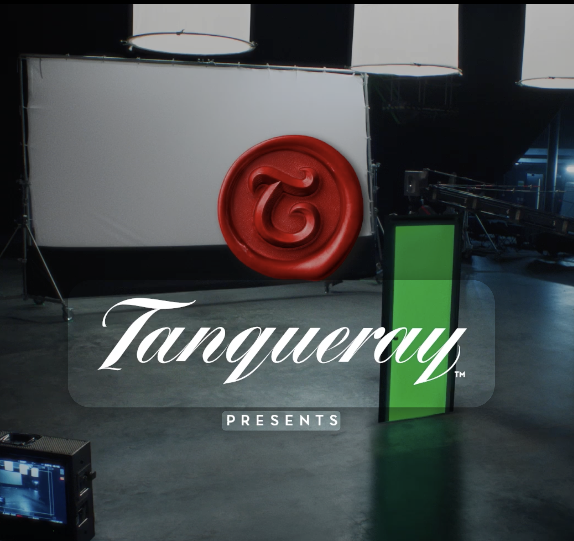 TANQUERAY x SARAH JESSICA PARKER