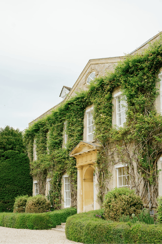 Cornwell Manor Wedding Planner - Emma Jane Weddings - Jessica Lily Photography (1).png
