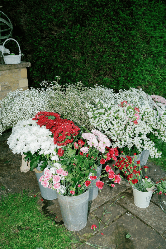 Cornwell Manor Wedding Planner - Emma Jane Weddings - Jessica Lily Photography (31).png