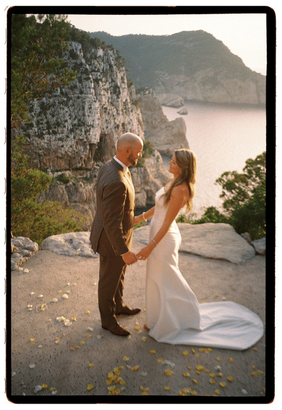 Ibiza Wedding Planner - Emma Jane Weddings - Ana Marina Sanz - Hacienda na Xamena (89).png