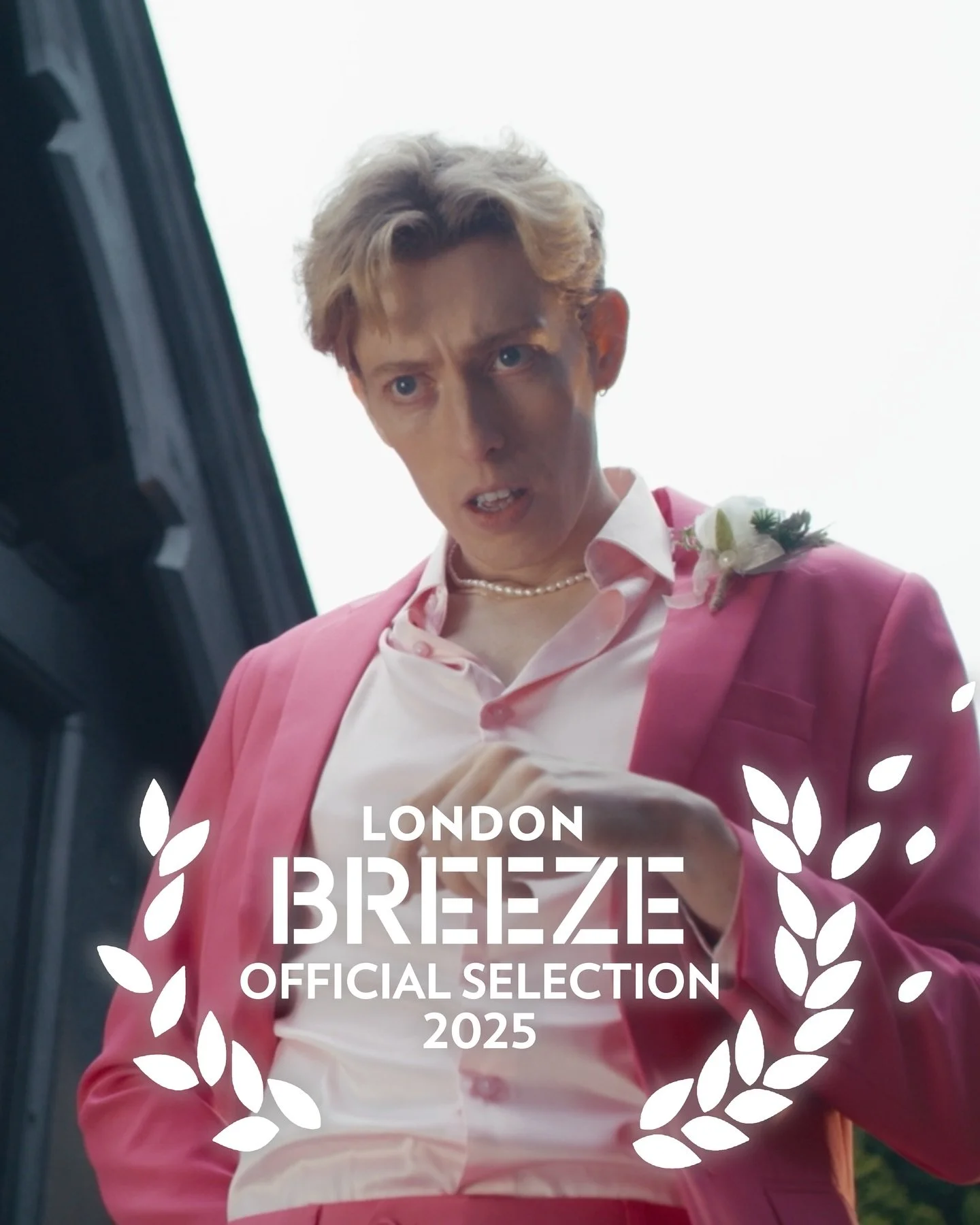 ✨ More news! ✨
 Bury Your Gays has been officially selected for the London Breeze Festival 🎬

Catch our screening on Saturday 25th October, 1pm at The Garden Cinema, Covent Garden 🌿💫

Endless gratitude to the amazing team who brought this film to 