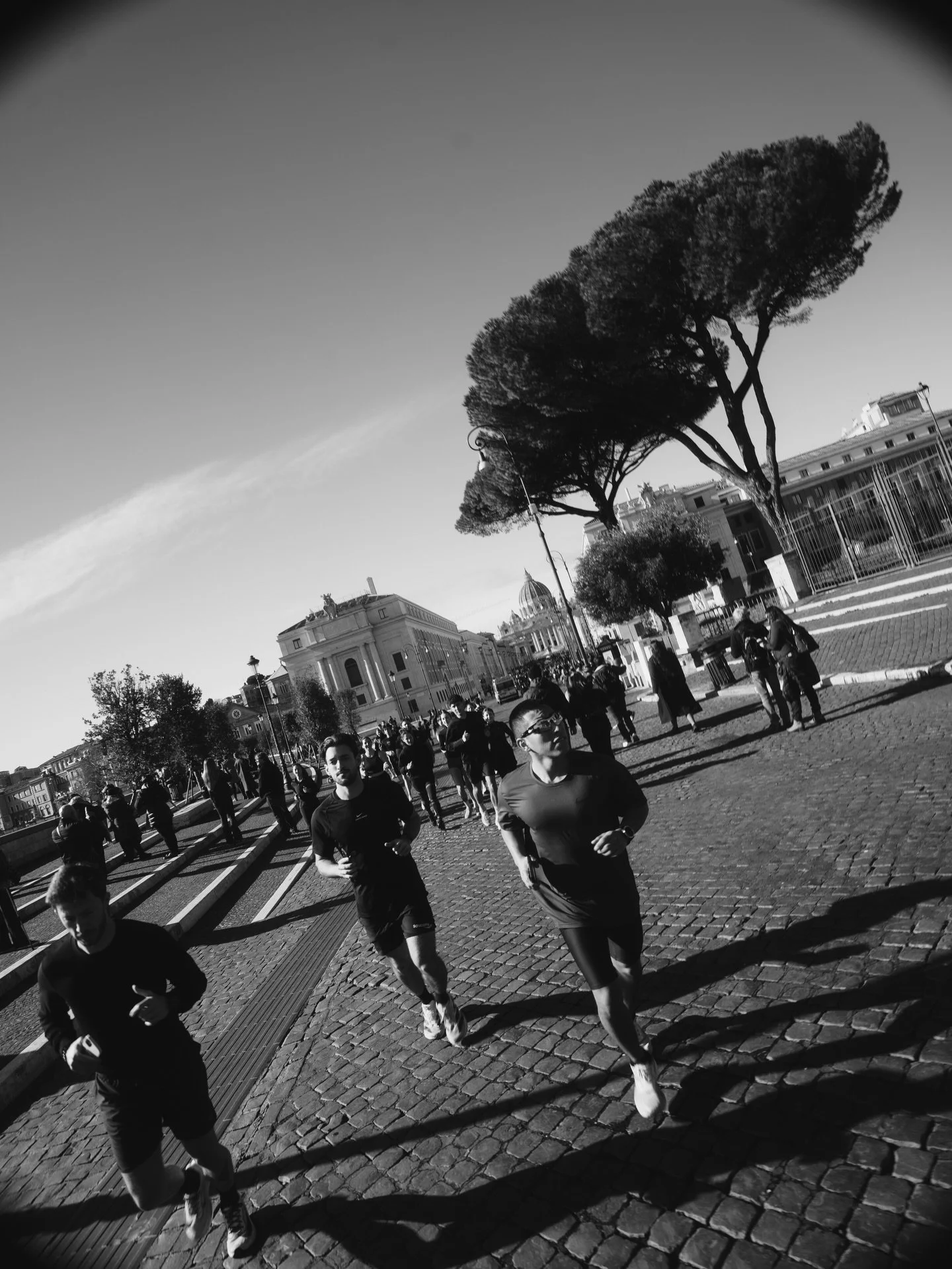 it&rsquo;s all yoga.
running past the Vatican. breathing with the city.
then slowing it all down.

run + yoga with @fera_athletics 
movement. presence. community. we love it 🥰
📷 @giombii_