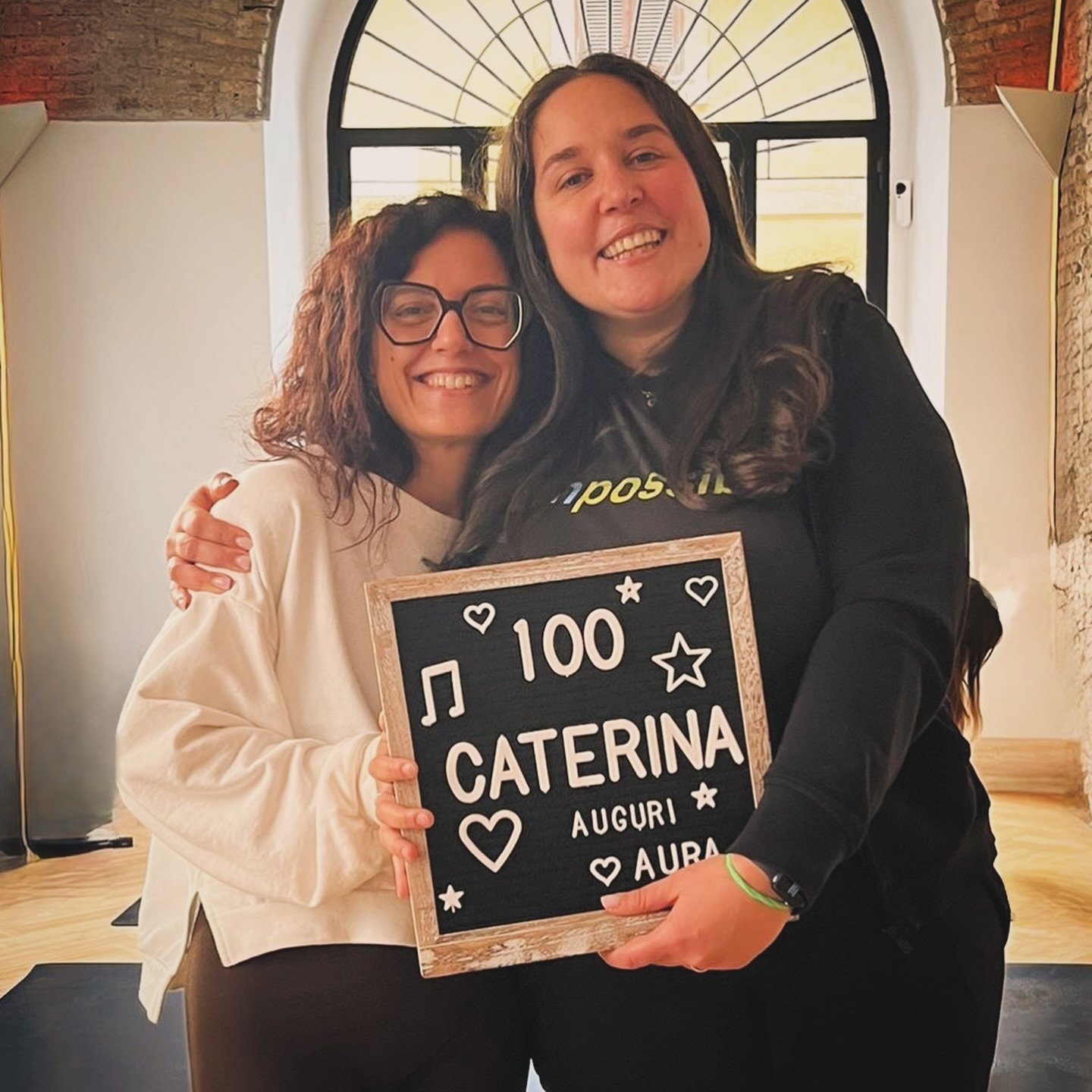 Congratulazioni, Caterina! Forte. Costante. Ispirante.

Raggiungere 100 classi &egrave; molto pi&ugrave; di un traguardo, &egrave; il riflesso della tua dedizione, della tua costanza e del cuore che porti nella tua pratica. Siamo immensamente orgogli