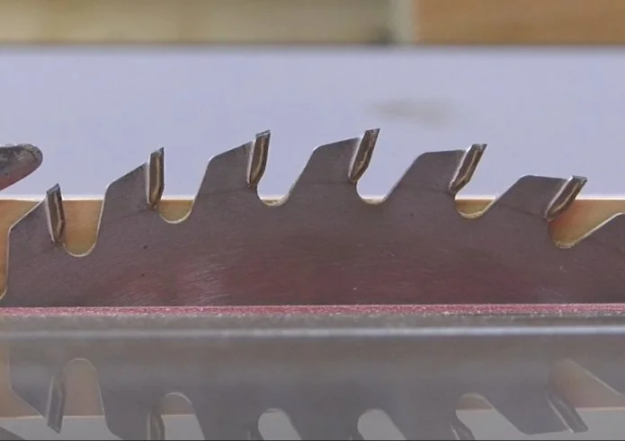 table saw blade height