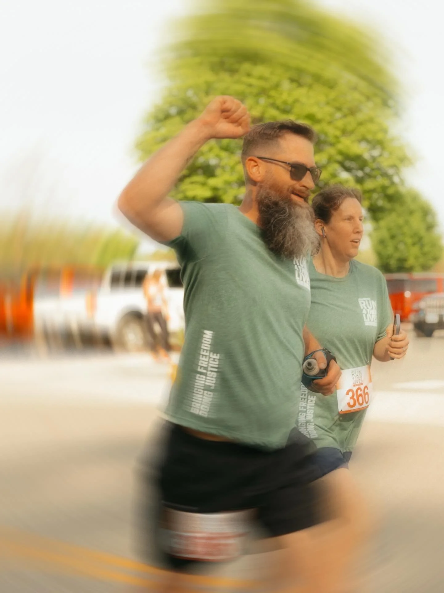 How we feel about @freedom424 Run For Their Lives race registration being open NOW!🏃🏼&zwj;♀️&zwj;➡️🏃🏽&zwj;➡️You CAN make a difference in stopping and raising awareness about human trafficking. Sign up for the race now + stick around afterwards fo