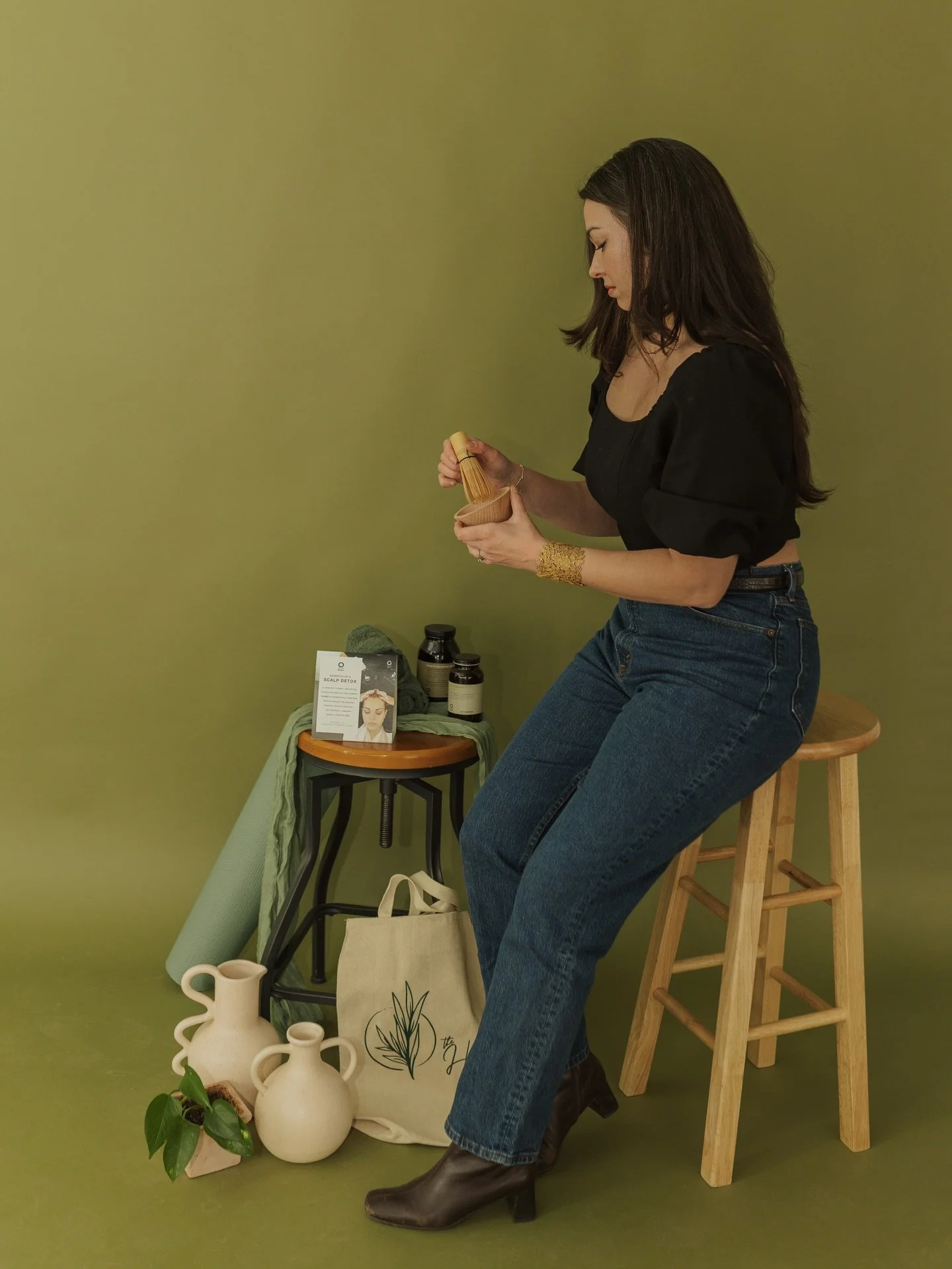 Giveaway!!

We have one more giveaway going into this Christmas season 🎅🏻 @havenhairspa is partnering with us to bring you a relaxing + detoxing experience! The Haven Hair is a local holistic hair and scalp treatment spa 🌿 check out the giveaway d