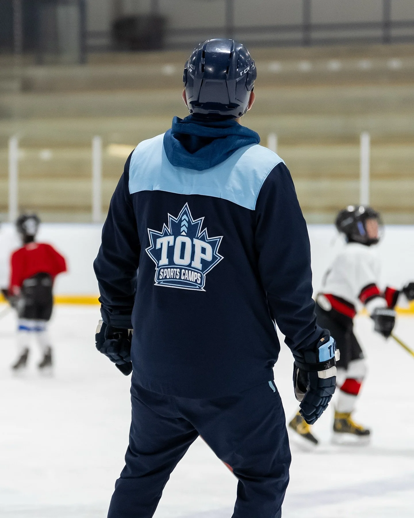 🏒 Our PA Day Hockey Camp is back next week! Spend your Friday with us on the ice for some hockey development and off-ice multi-sport fun!

🚨 Spots are limited! Register now using the link in our bio or visit us online at www.topsportscamps.ca!

🫵 