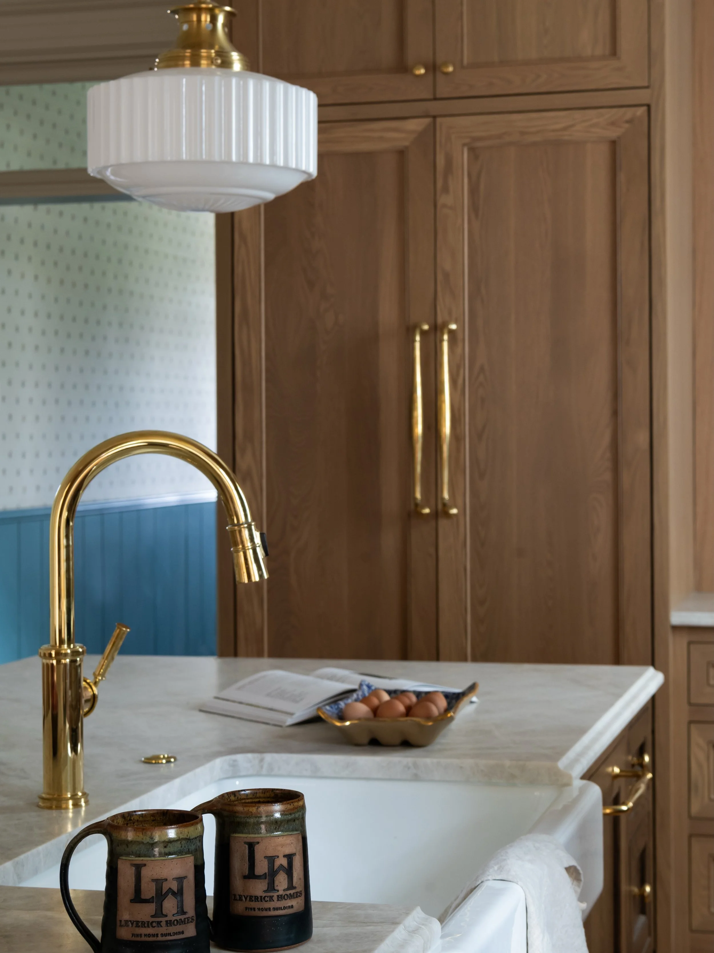 If we build your home, you have the cups

www.leverickhomes.com