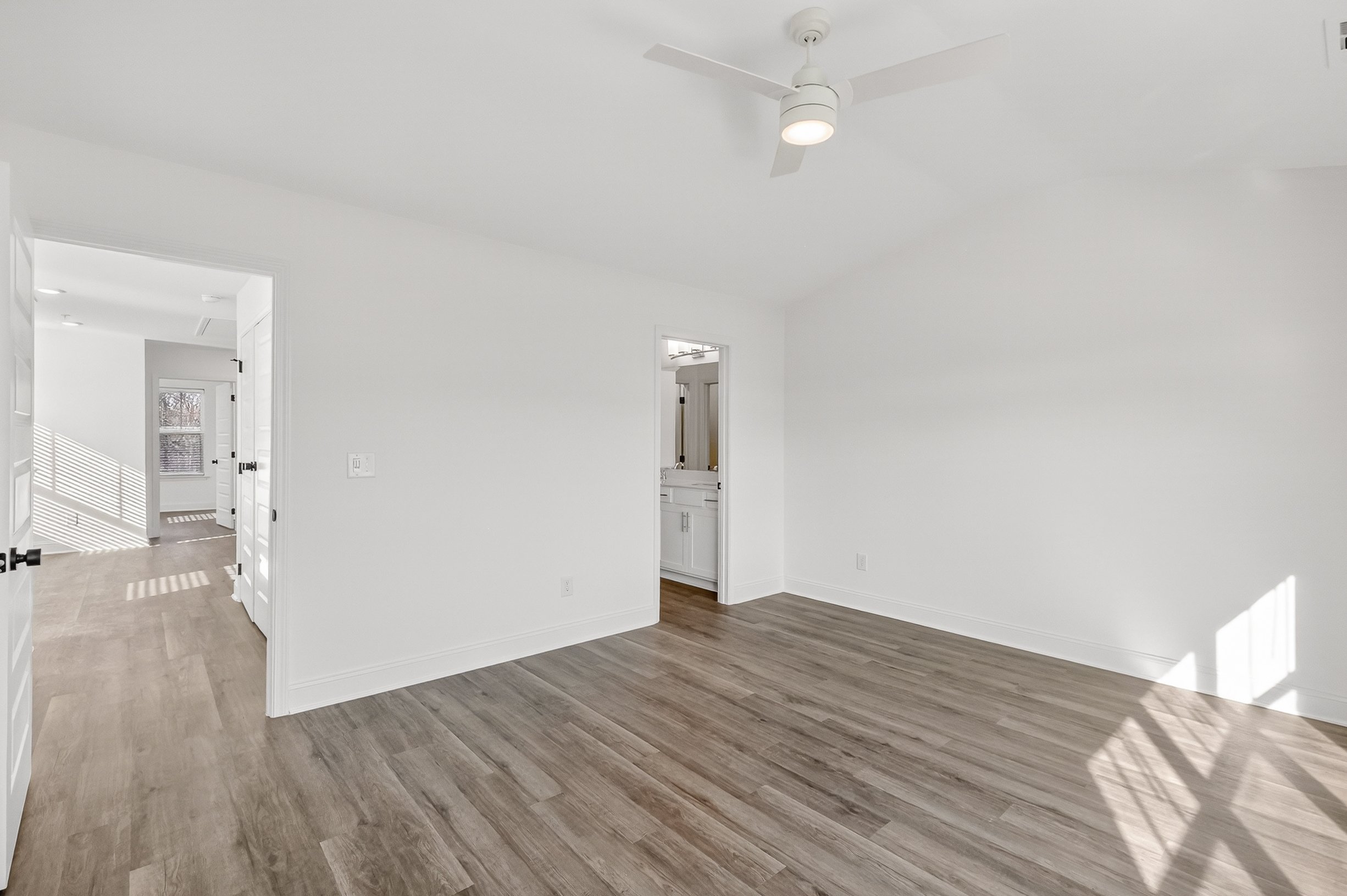 Lakeside Townhome 1 (WEB) (20 of 29).jpg