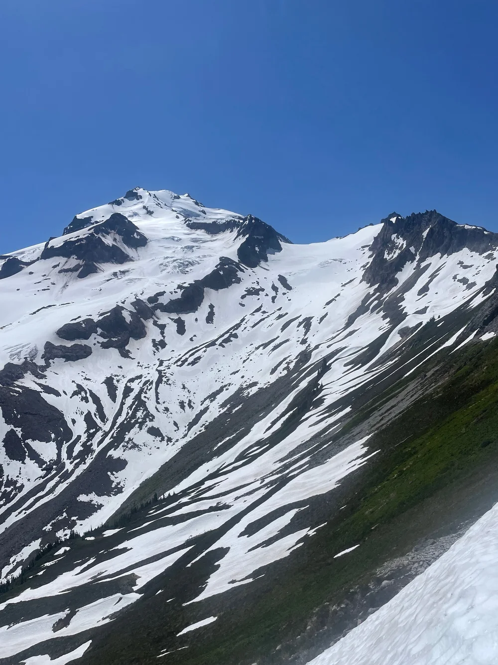   The saddle at the top of the Vista Glacier makes for an incredible high camp with views all the way to the Olympic Peninsula.  