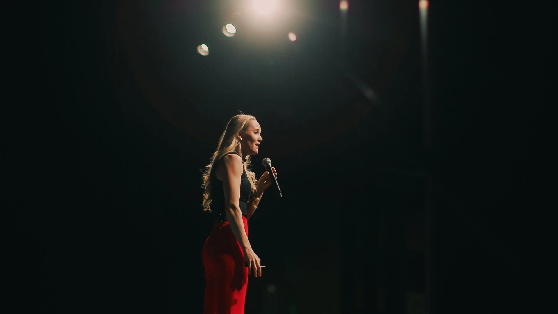 What Event Planners Need to Know Before Booking an Olympian Keynote Speaker