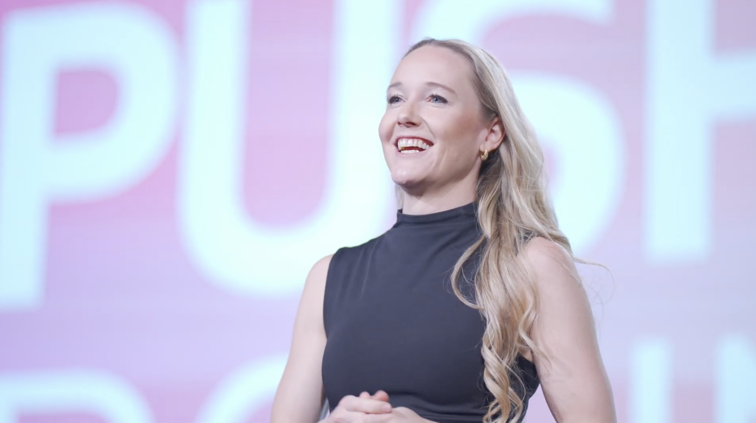Best Female Motivational Speakers for Corporate Events in 2026