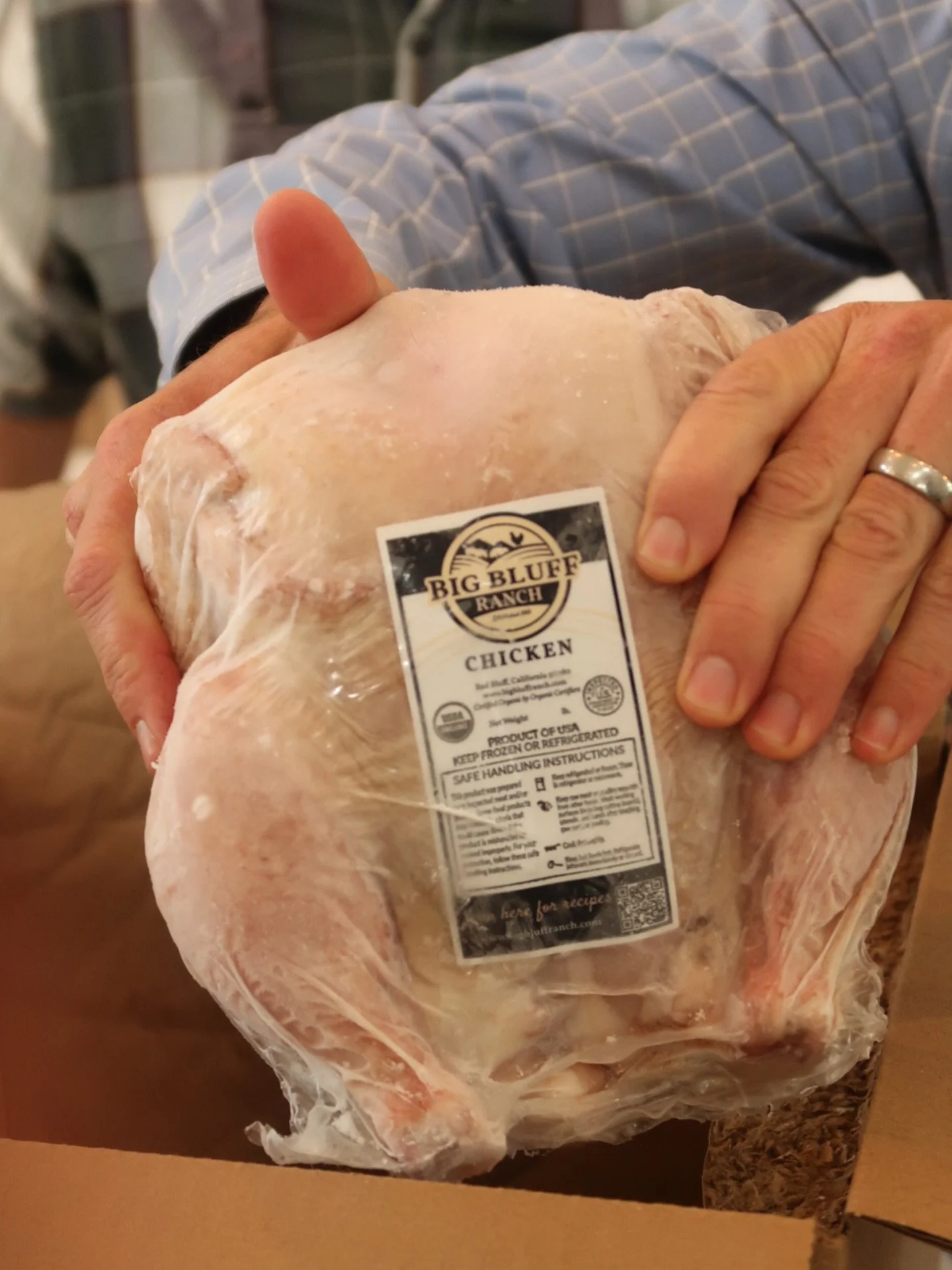 Our whole pasture-raised chicken was raised outdoors on open pasture, with room to roam. 

#Caldera #Meatbox #BigBluff #Ranchlife #Pastureraisedchicken California