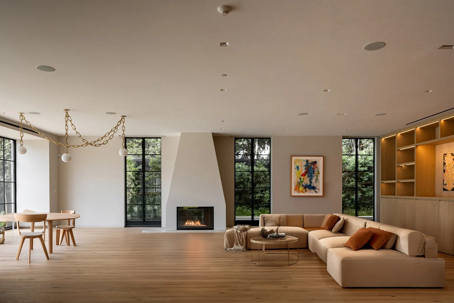 BRENTWOOD — Ezequiel Farca Studio