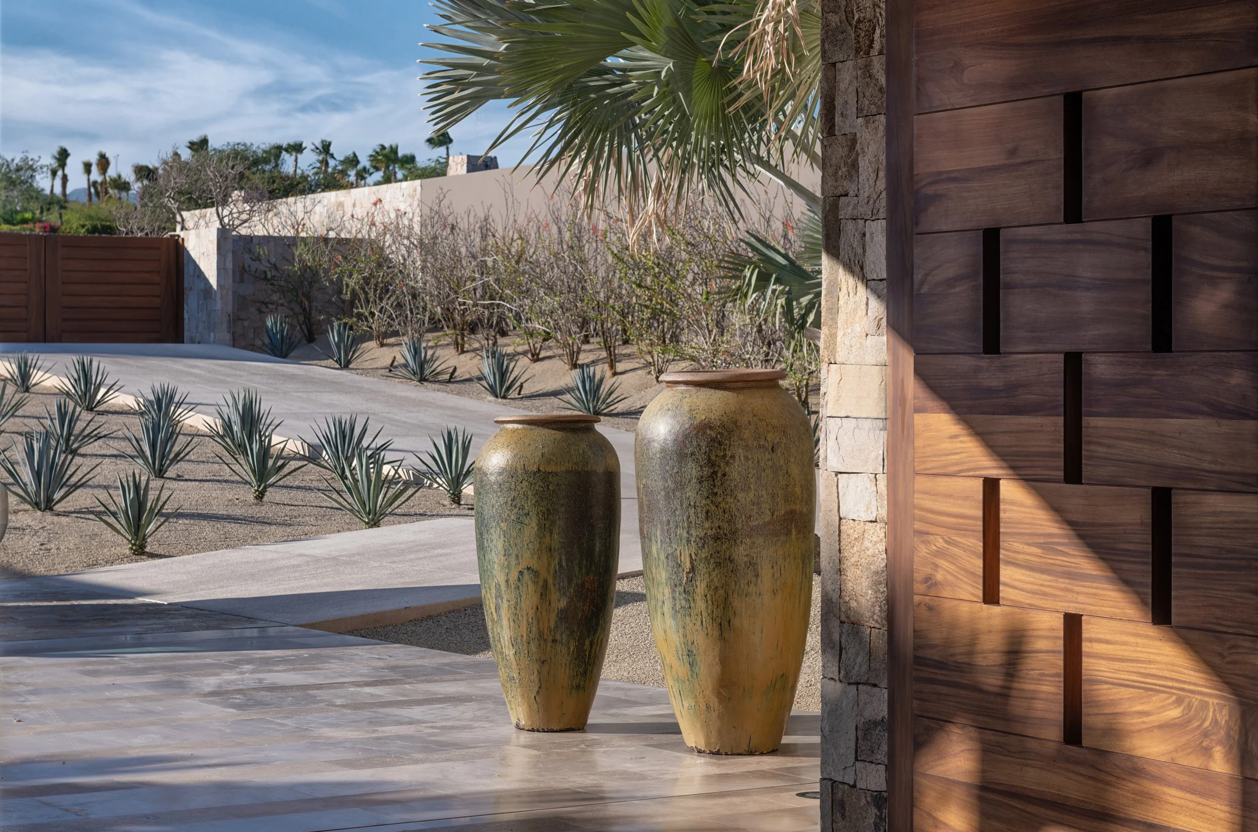 CASA LOCA — Ezequiel Farca Studio