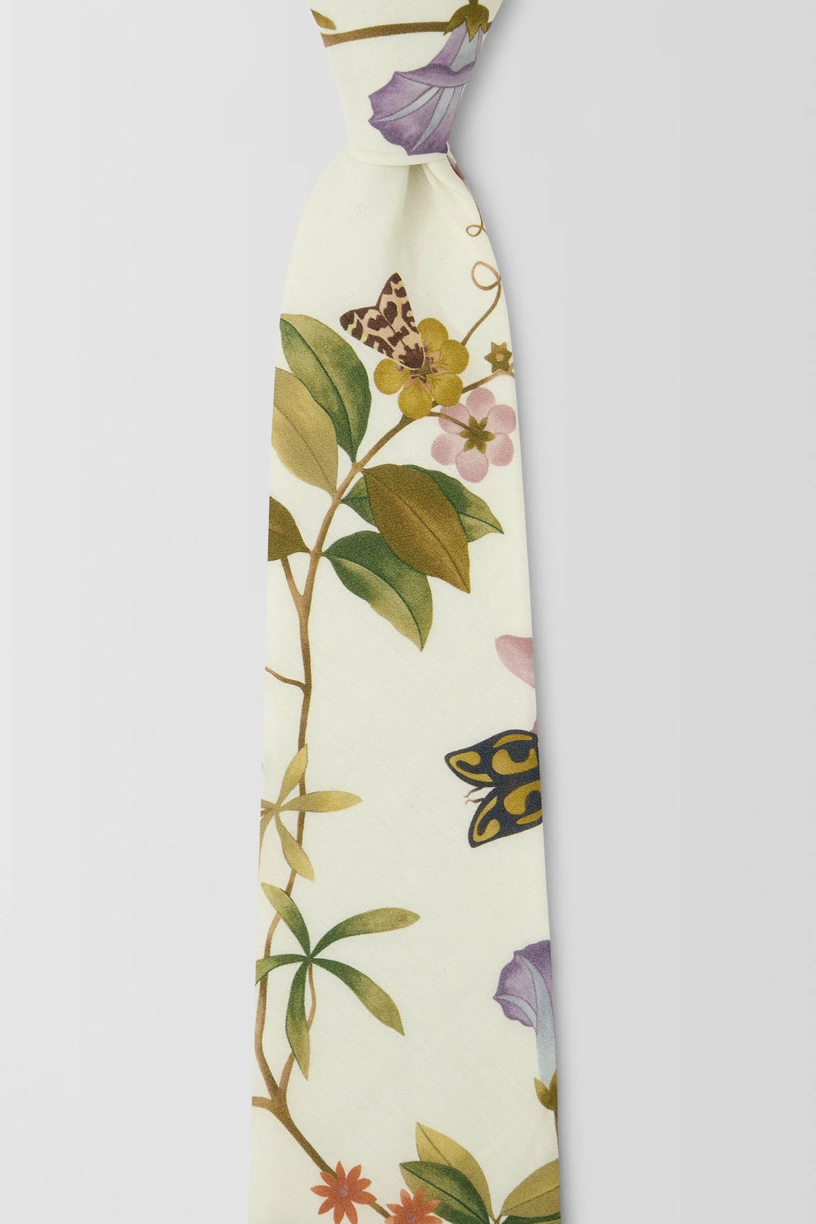  Liberty Doreen June 7.5cm Tie  
 PJAW100006 Olive 