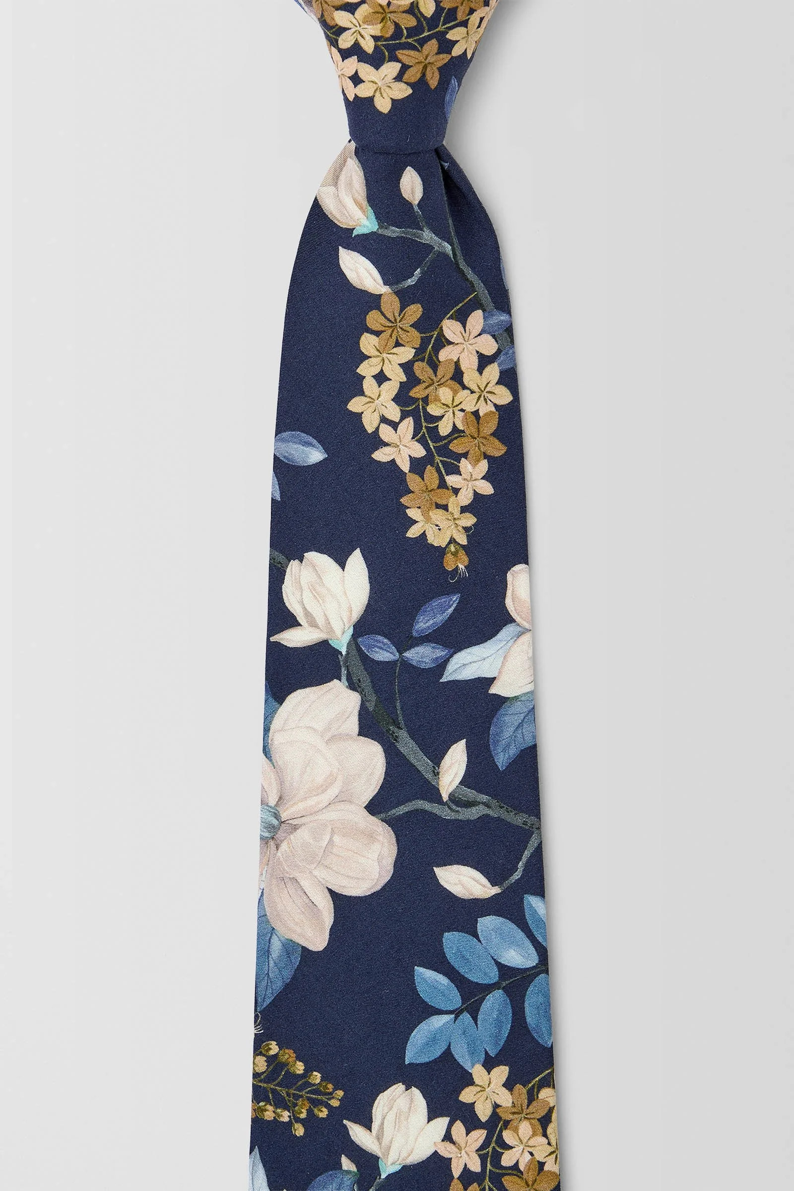  Liberty Blooms 7.5cm Tie  
 PJAW100003 Navy 