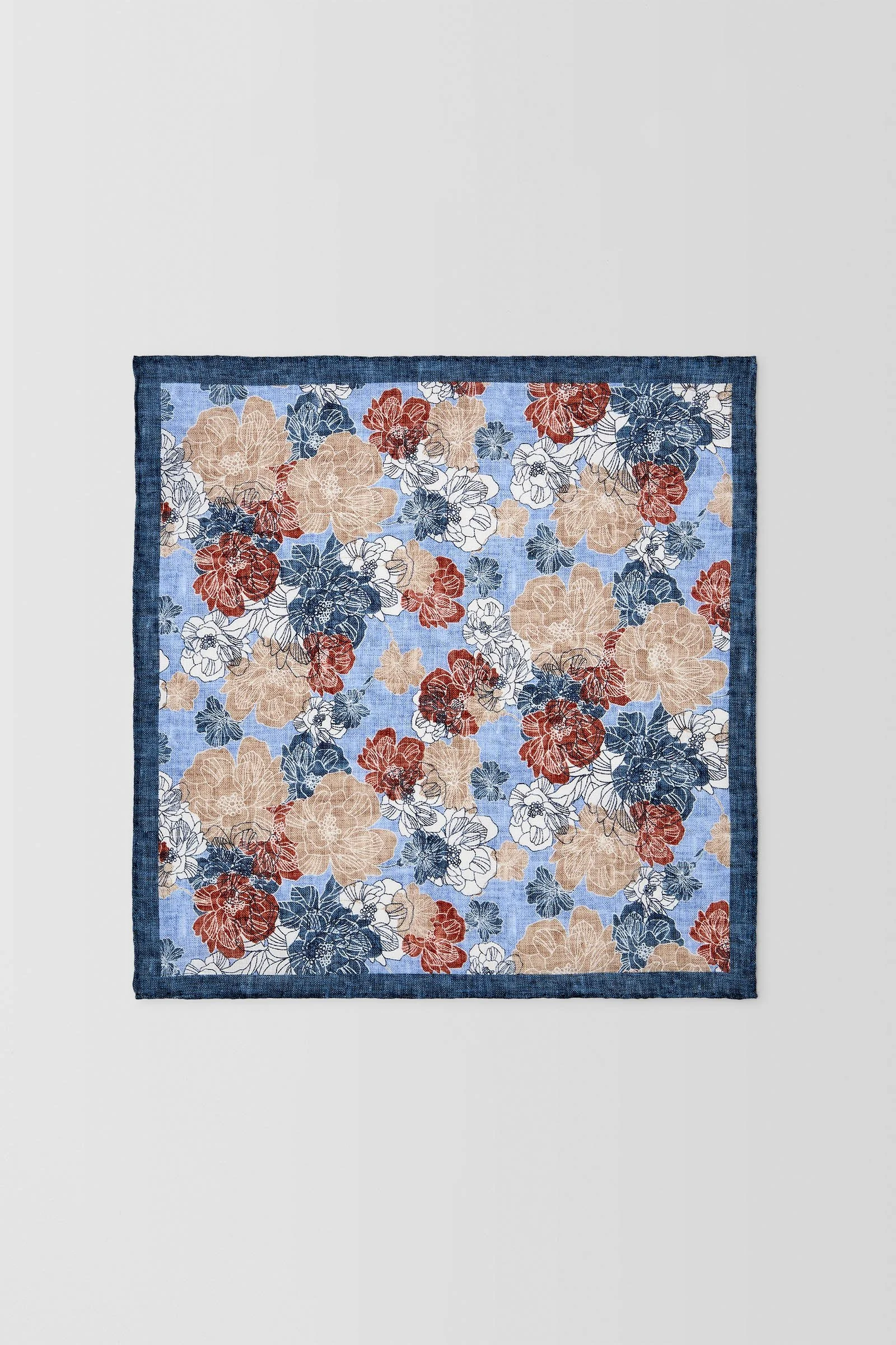  Anemones Pocket Square  
 PJAW100022 Denim 