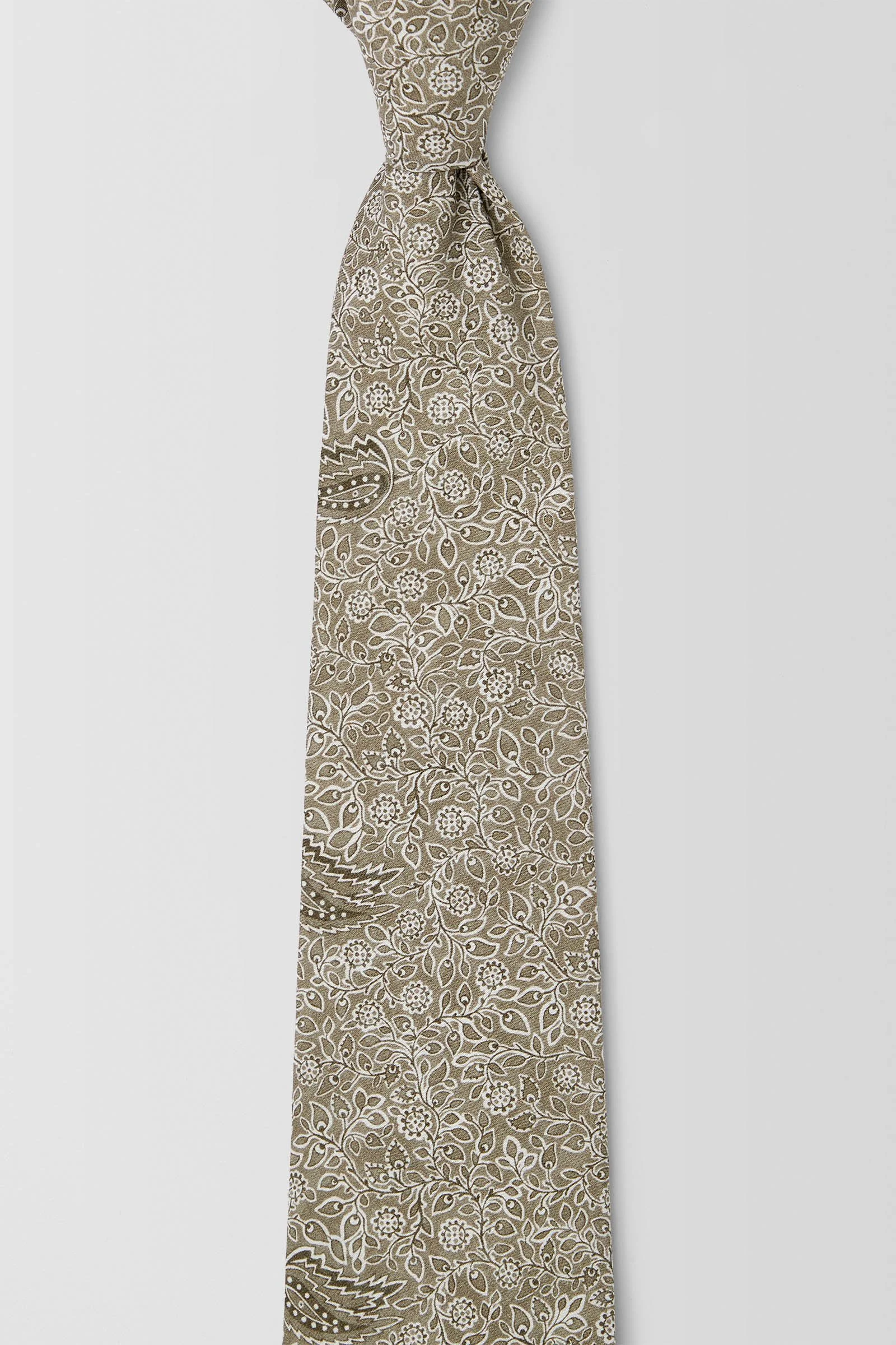  Liberty Bronco 7.5cm Tie  
 PJAW100007 Taupe 