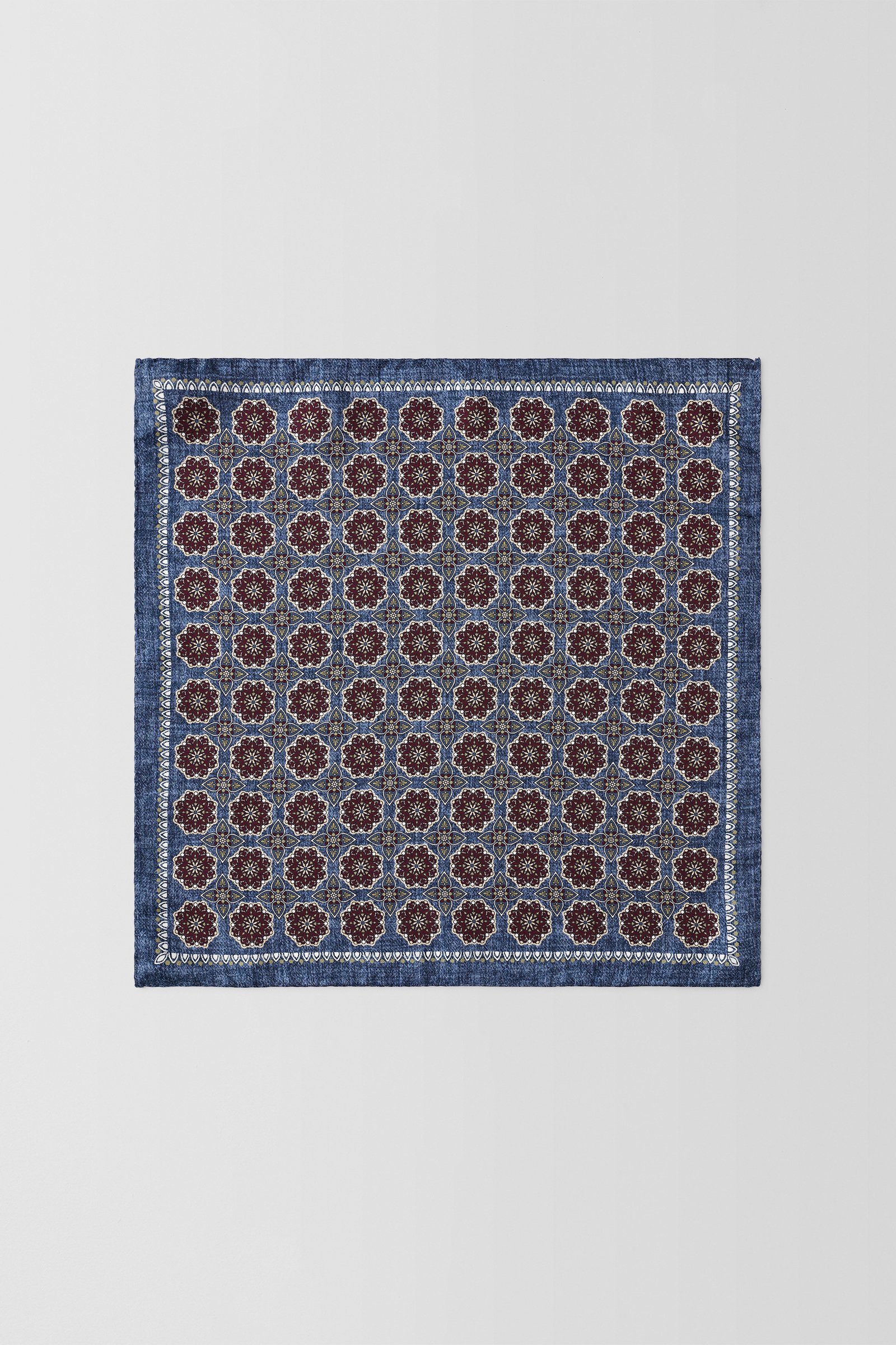  Double Foulard Pochette  
 PJAV100016 Denim 