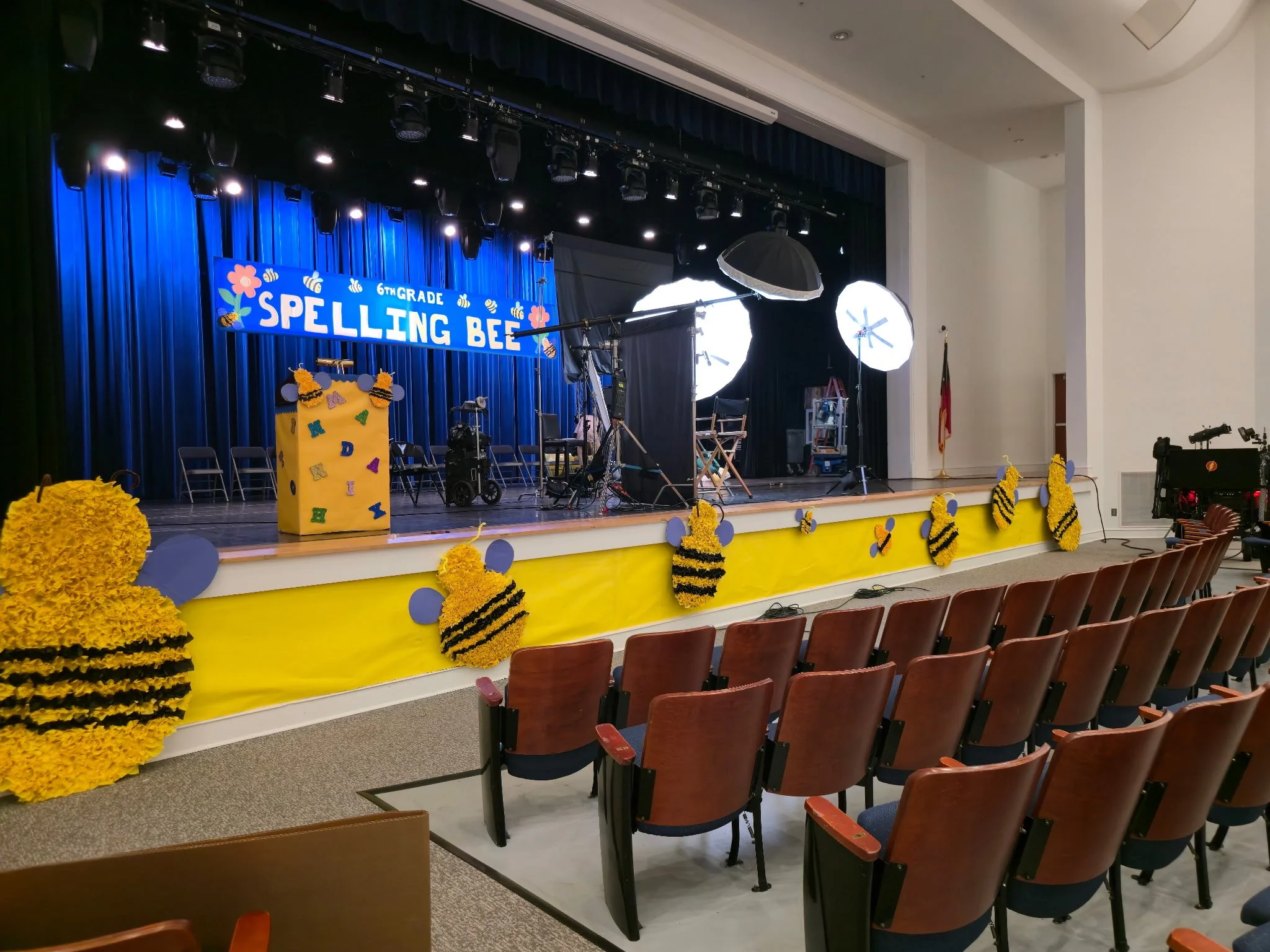 Location Set Photo