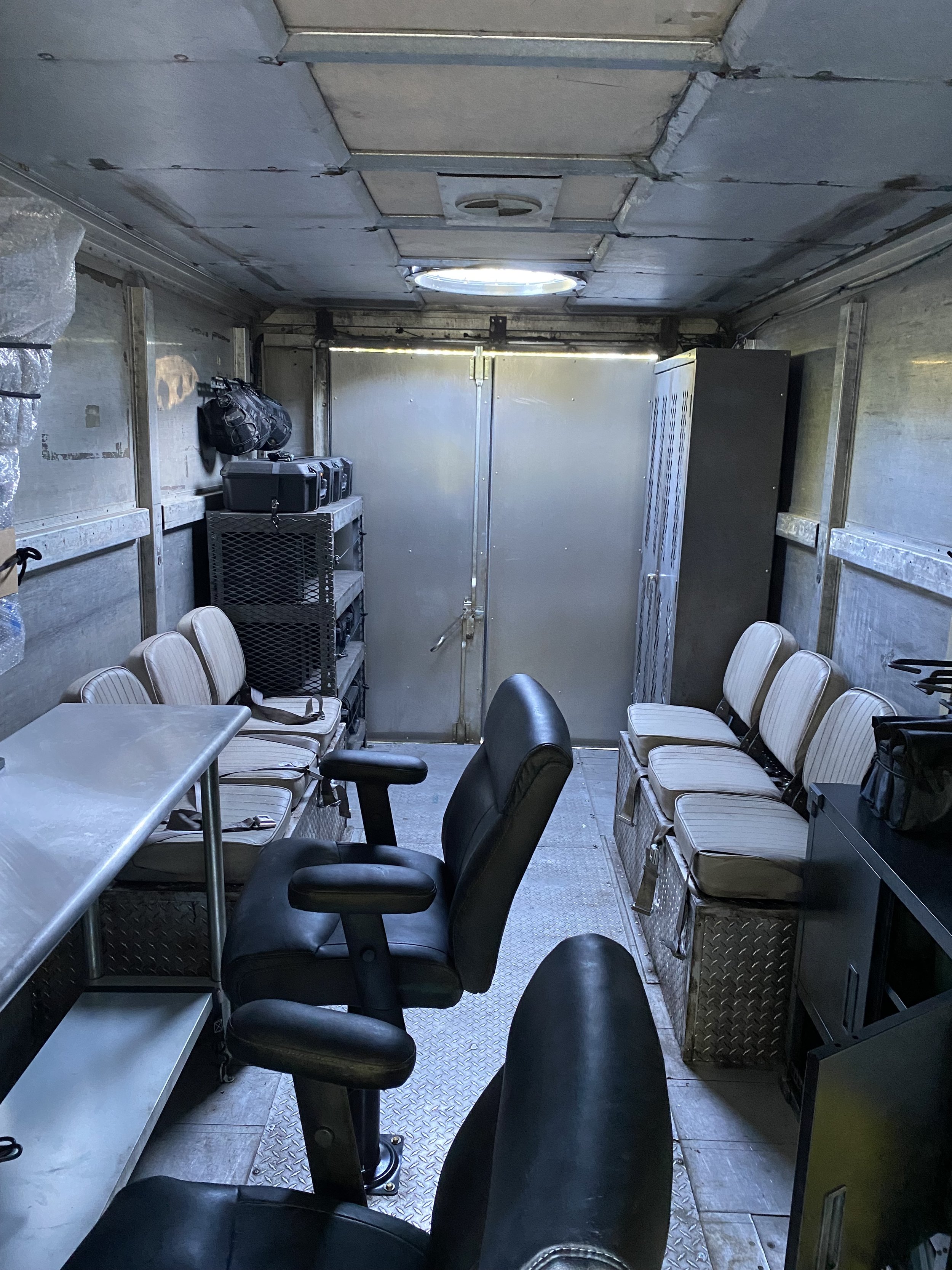Mobile Unit Set Photo