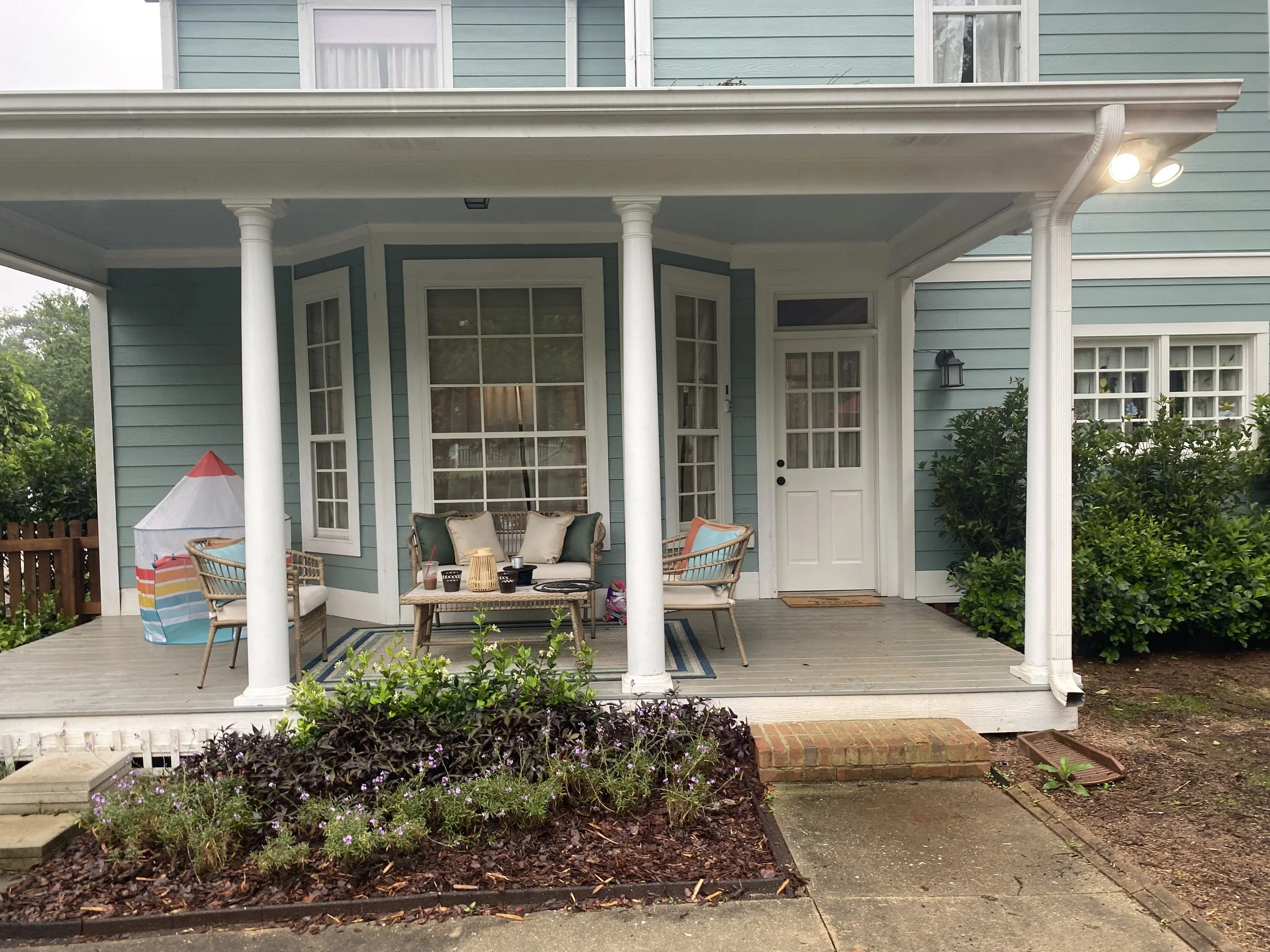 Location Set Photo