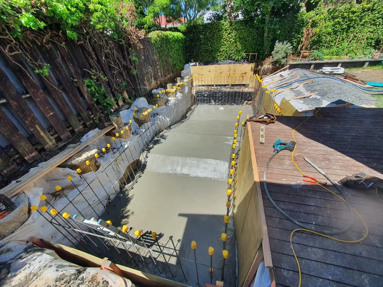 Swimming pool construction