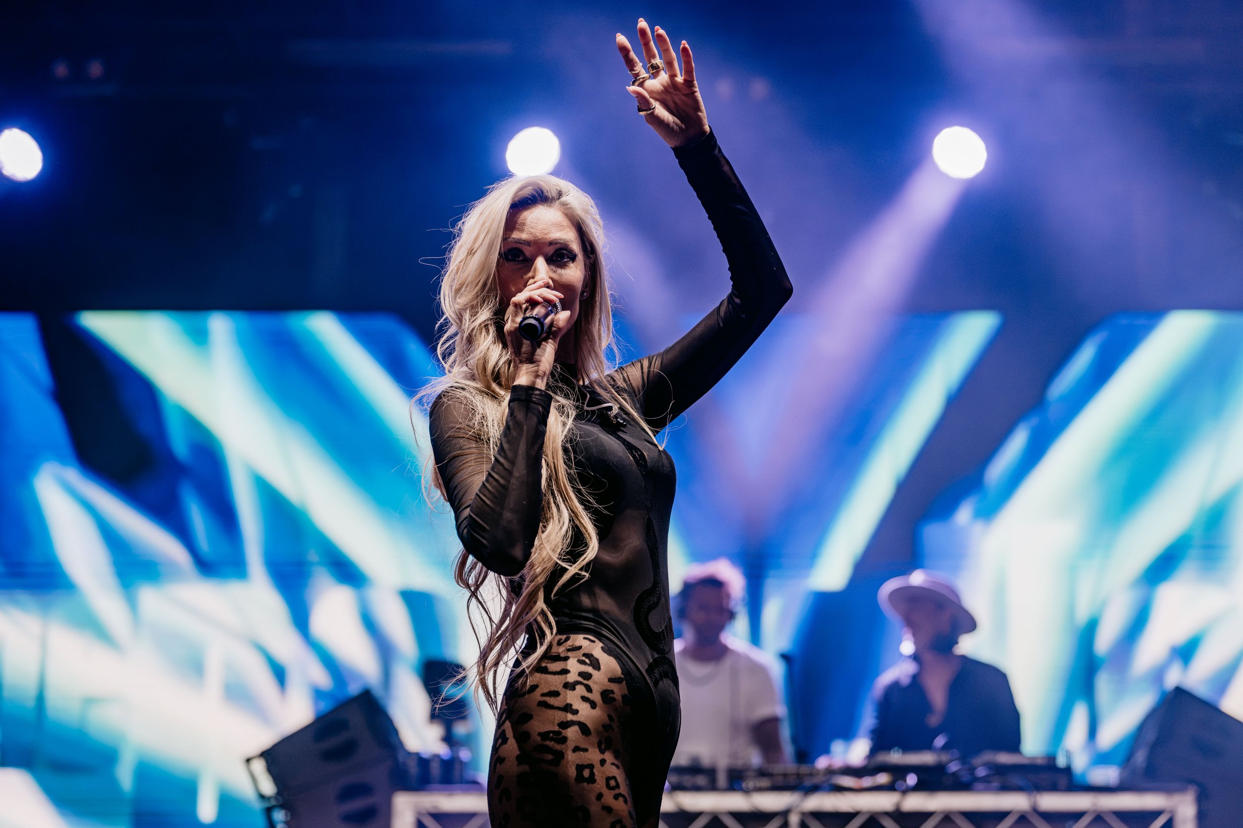Potbelleez DJs + Muma Megs Live 24.jpg