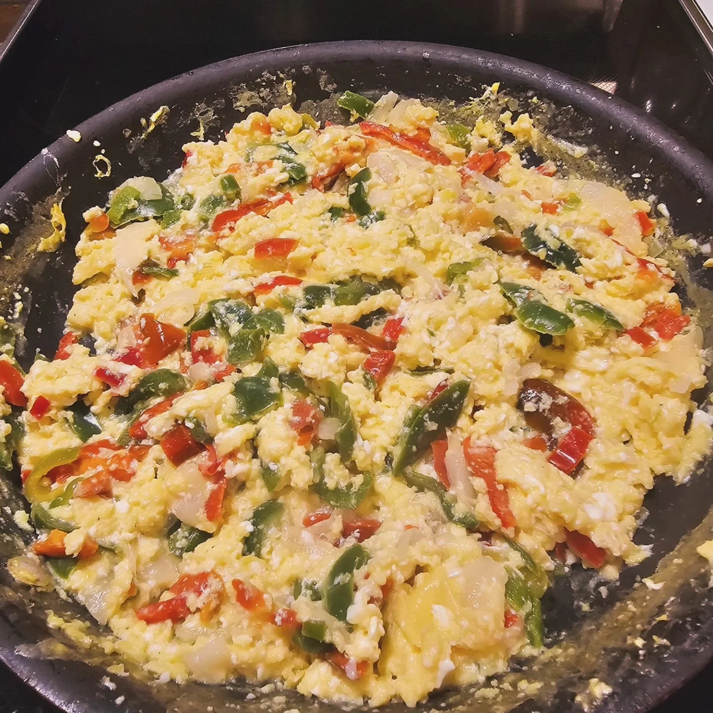 Meal prep done for the week. For breakfast I have scrambled eggs with pepper and onion blend, wrapped in tortillas. They are my version of.Mcdonalds breakfast burritos. For lunches, air fried shrimp, seasoned rice with a stir fry and zucchini blend, 