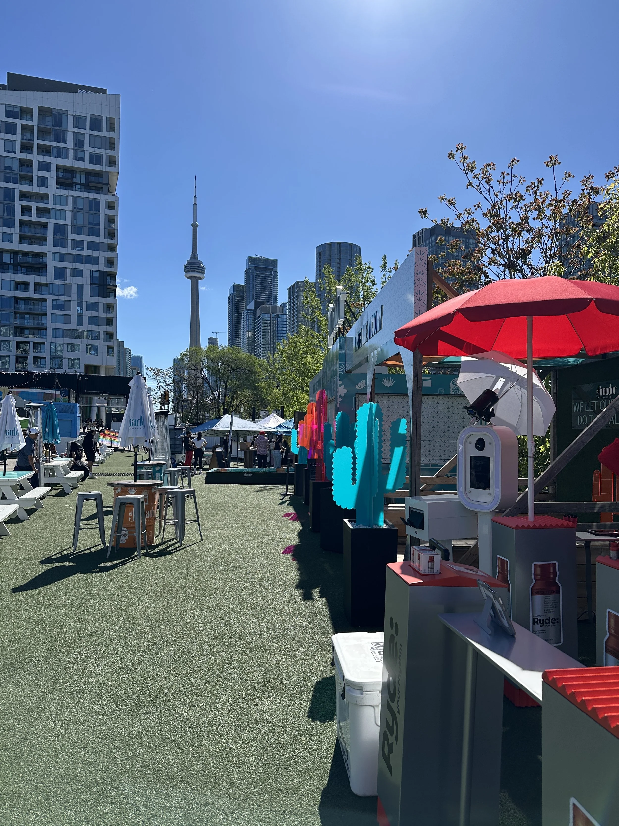 How Ryde: Used a Photo Booth Activation to Engage 2,000 People at The Coffee Party Toronto