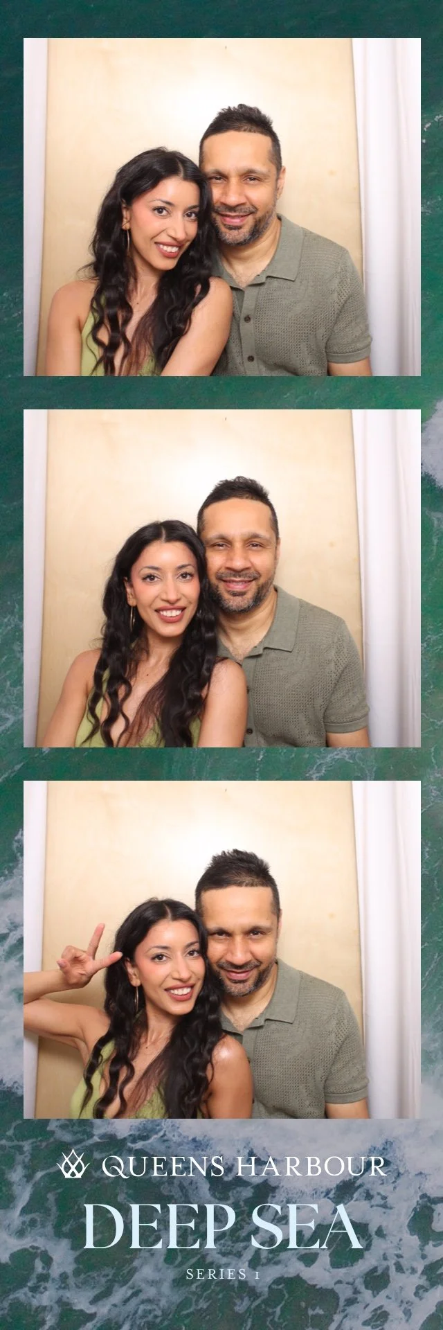 enclosed-photo-booth-rental-toronto-16.jpg