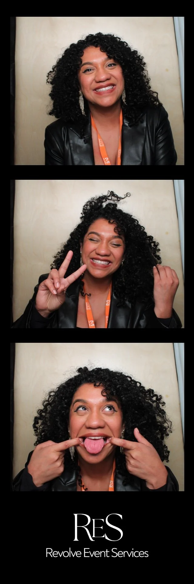 enclosed-photo-booth-prints-toronto-3.jpg