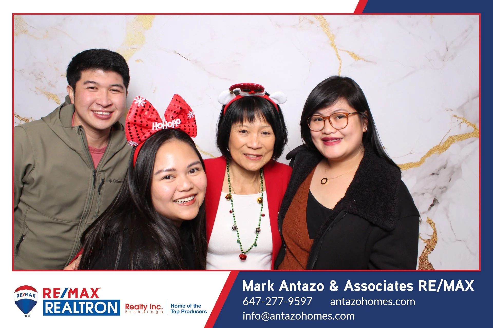 Marketing lead generation photo booth