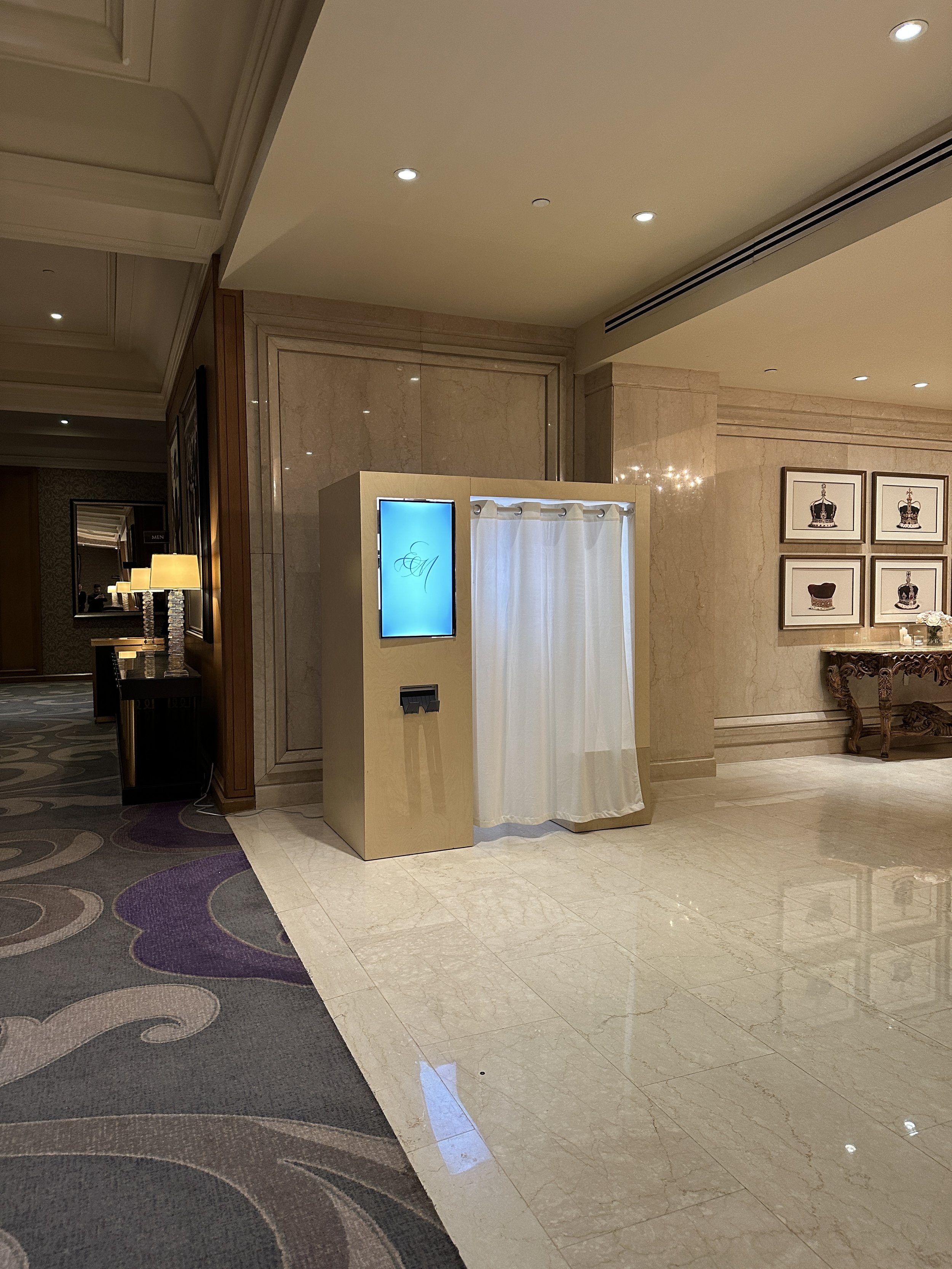 traditional-photo-booth-toronto.JPG