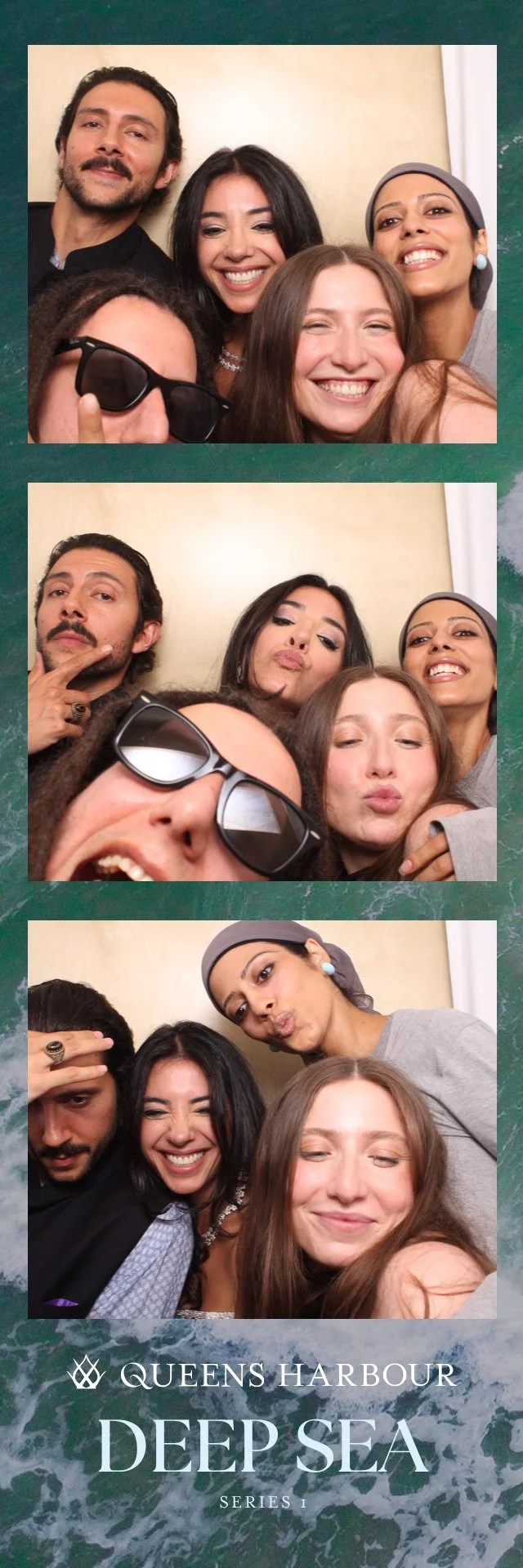 enclosed-photo-booth-rental-toronto-19.jpg